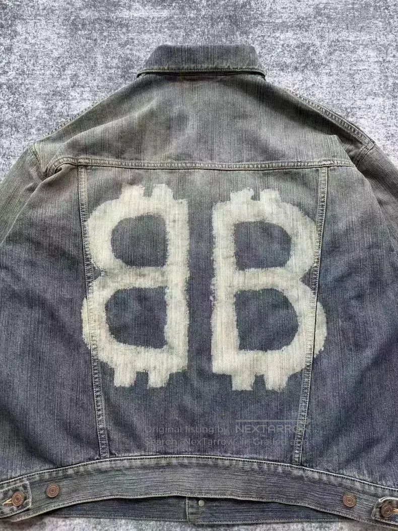 Balenciaga Balenciaga Mud-Dyed Destroyed Double B Bitcoin Denim Jacke Size US S / EU 44-46 / 1 - 5 Thumbnail