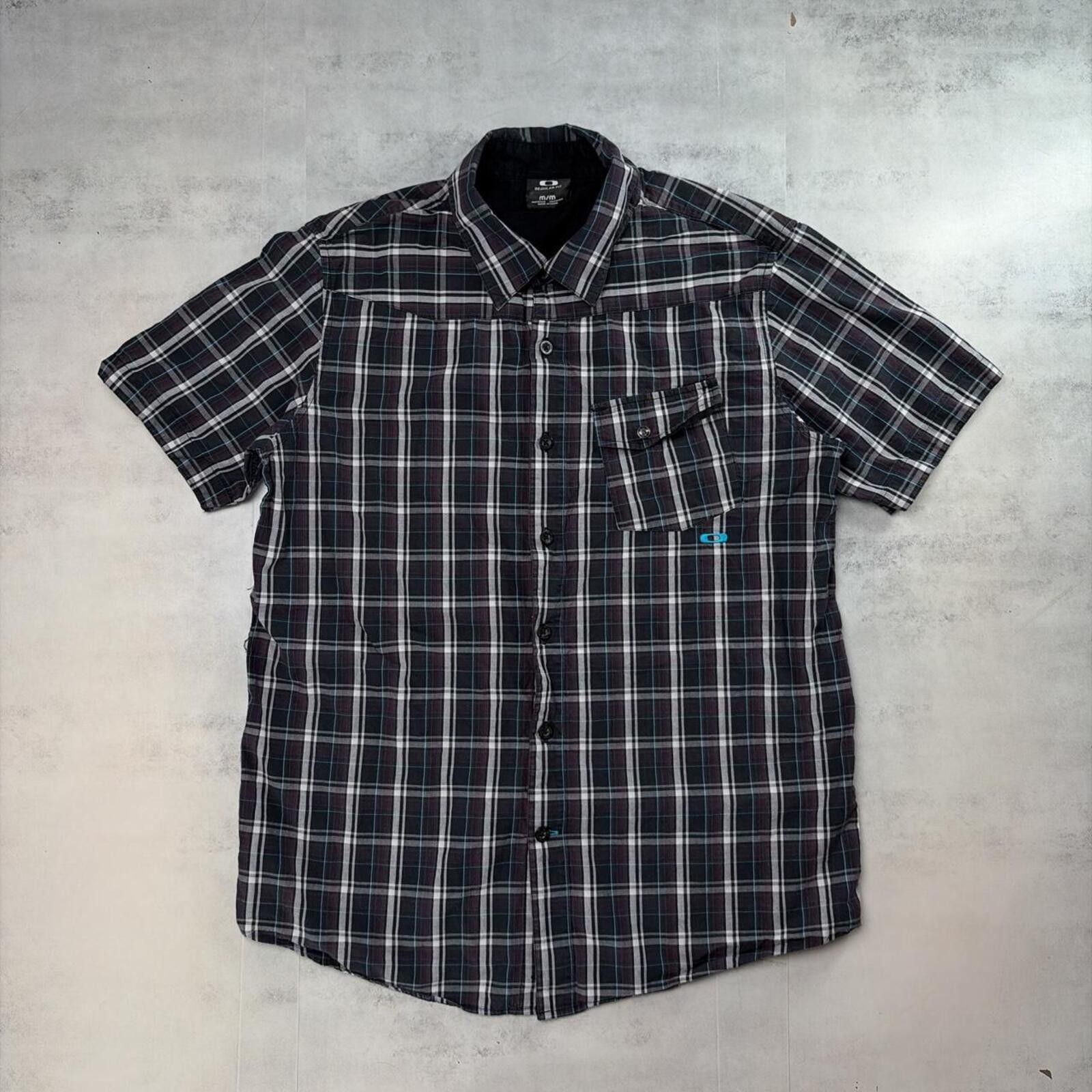 Oakley Y2K Black Oakley Grunge Skater Plaid Button Up Shirt Size US M / EU 48-50 / 2 - 1 Thumbnail