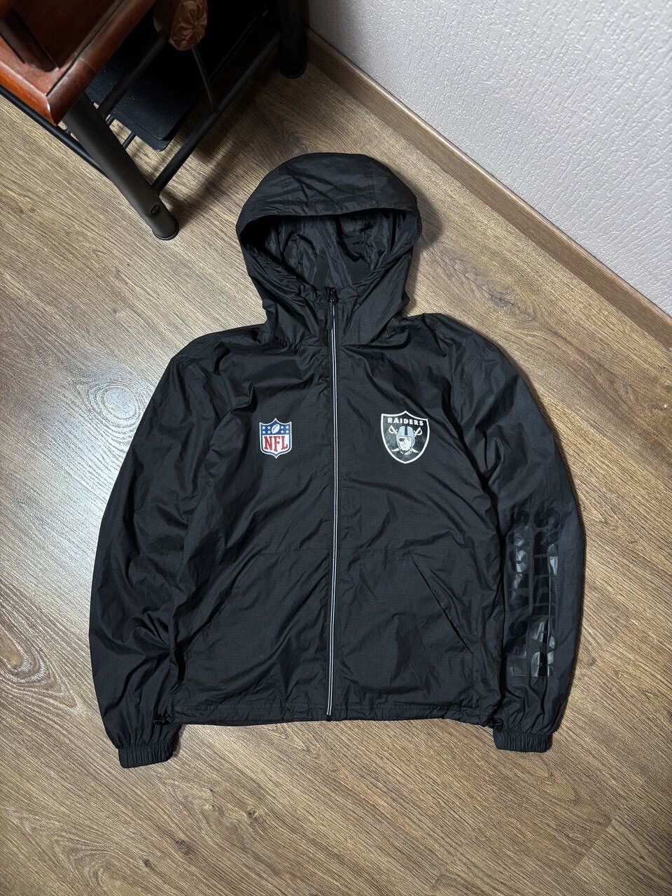 ジャケット・アウター archive NFL RAIDERS nylon jacket black archive NFL RAIDERS nylon jacket black