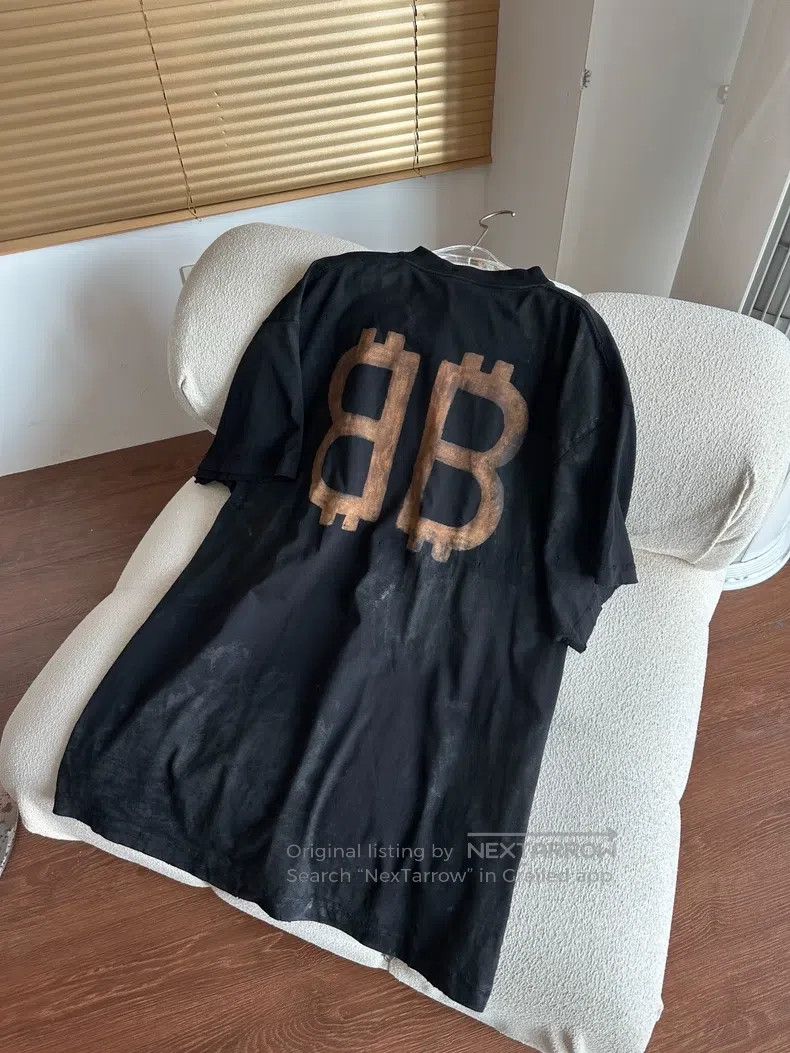 Balenciaga Balenciaga Bitcoin BB short-sleeve T-shirt Size US L / EU 52-54 / 3 - 5 Thumbnail