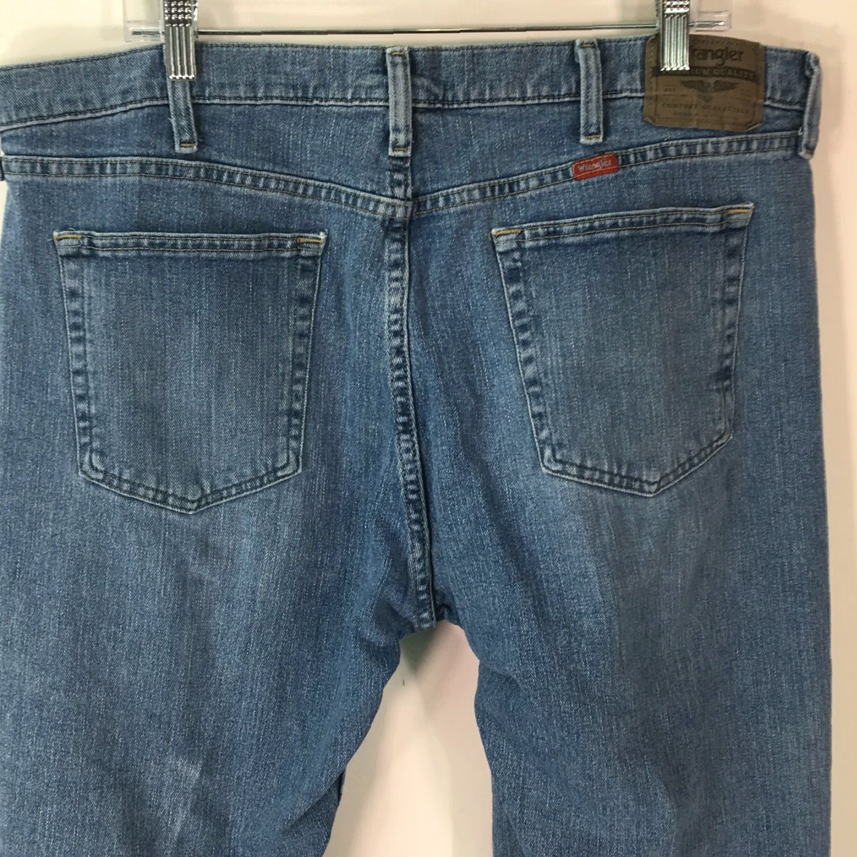 Wrangler Wrangler Mens Straight Leg Regular Mid Rise Casual Blue Denim Jeans 38X29 Size US 38 / EU 54 - 3 Thumbnail