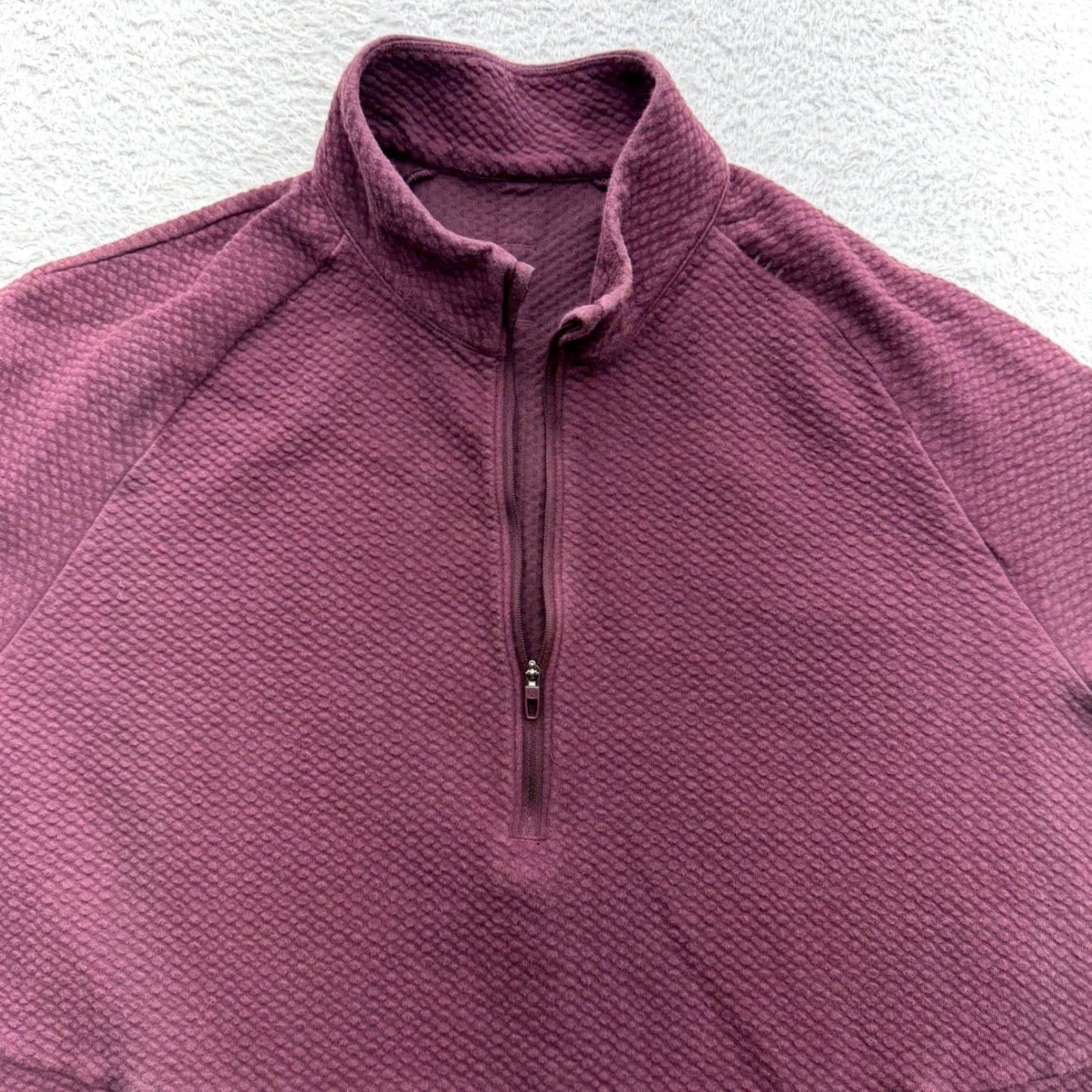 Lululemon Lululemon At Ease Half Zip Pullover Mens Large Plum Purple Textured LM3DPXS Size US L / EU 52-54 / 3 - 2 Thumbnail