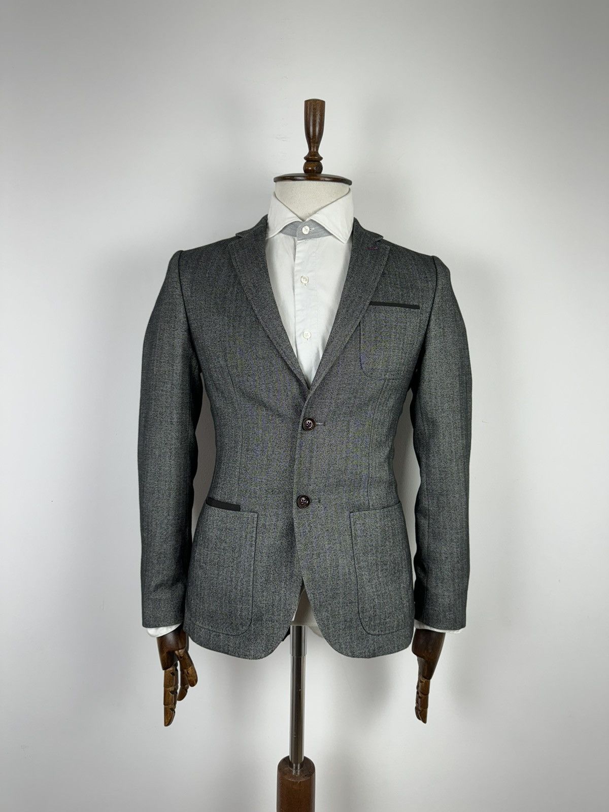 Ted Baker Men’s Ted Baker Two Piece Blazer size 2 Size 36S - 1 Thumbnail