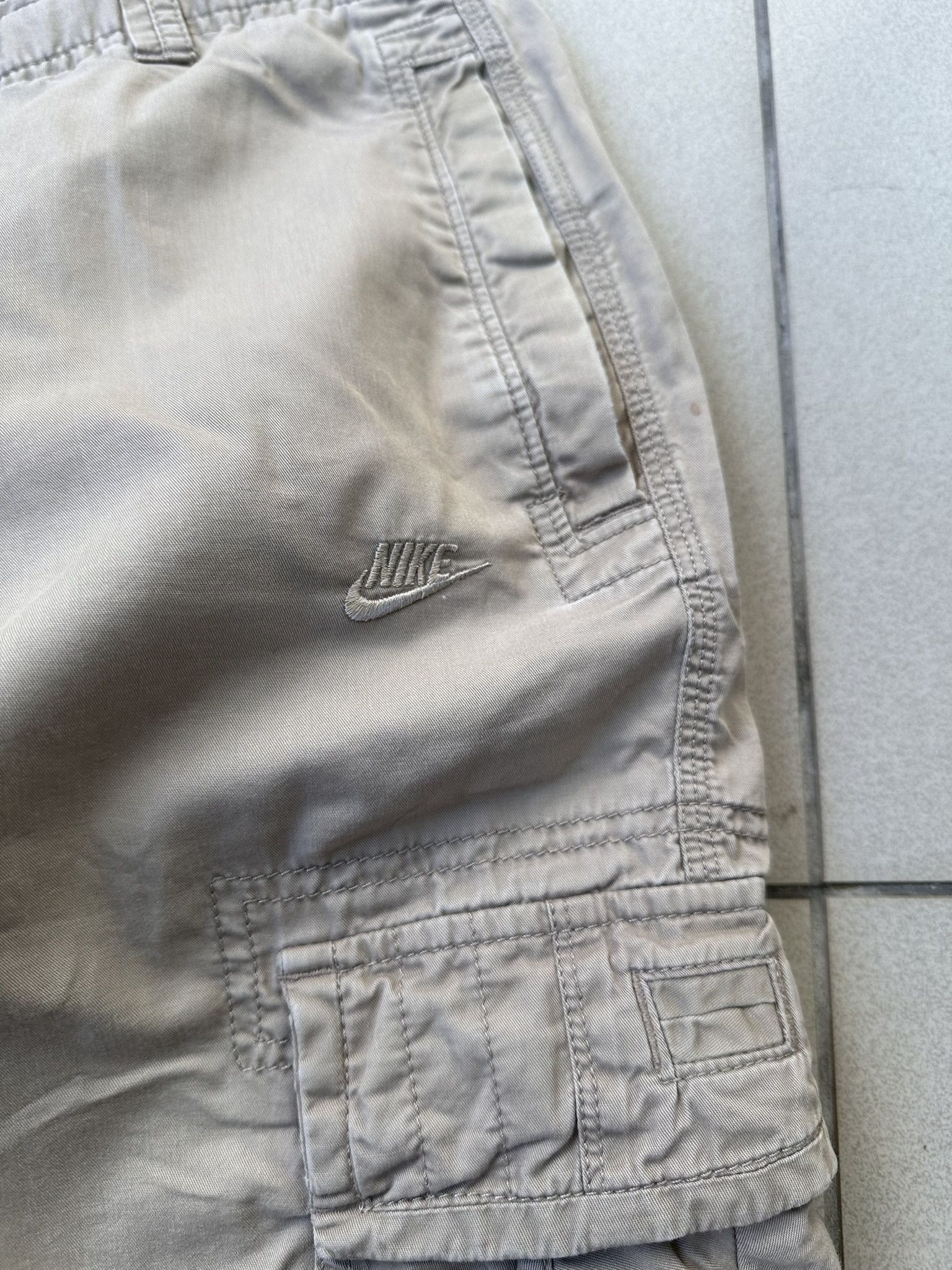 Nike × Vintage Vintage Nike cargo shorts Size US 34 / EU 50 - 4 Thumbnail