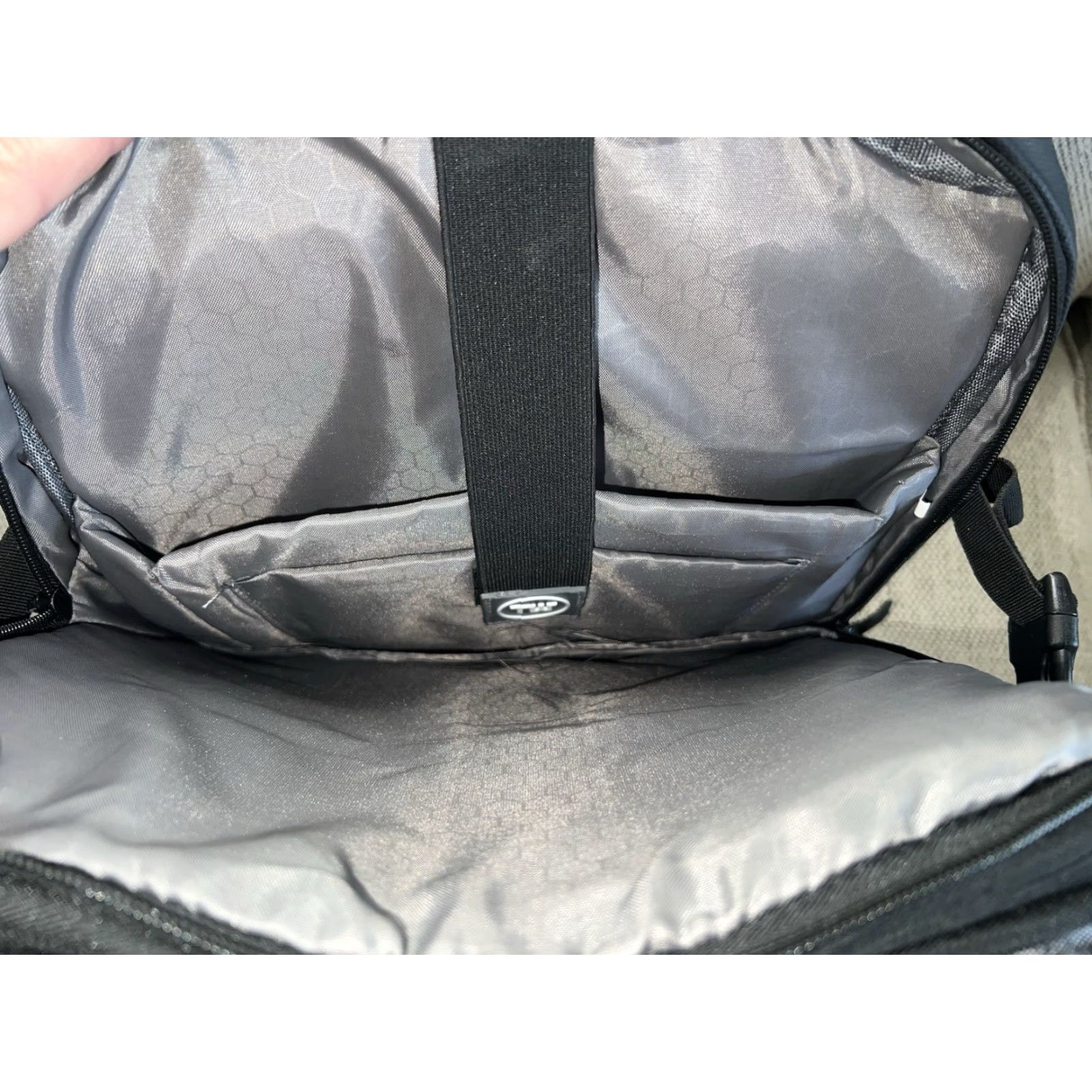 Vintage TRU WEAR Navigate 2.0 Backpack 15.6 Inch Laptop Expandable Backpack Black Nylon Unisex Adults Large College Outdoor School 18” x 13” x 4-6.75” Size ONE SIZE - 7 Thumbnail