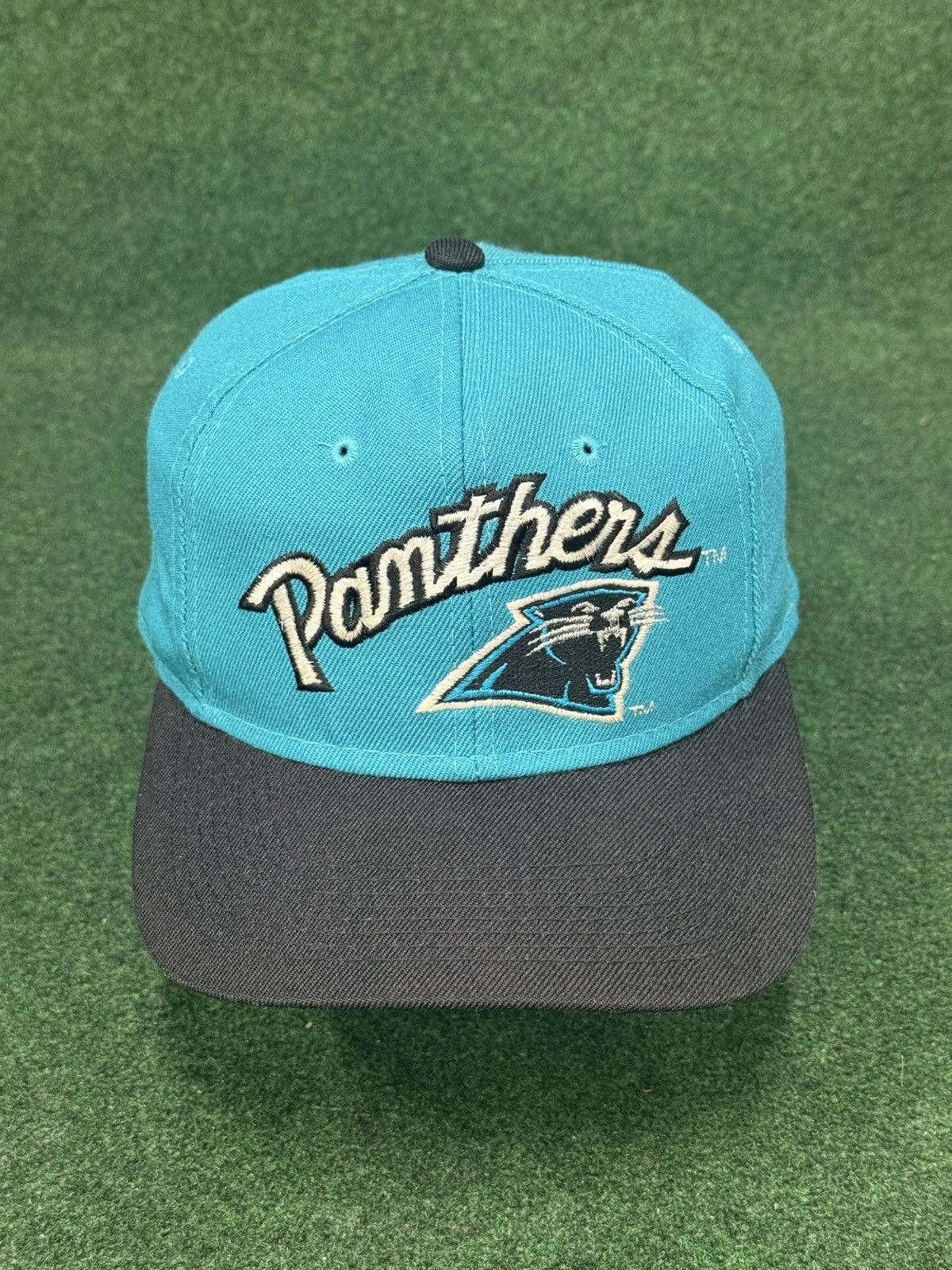 Sports Specialties Vintage Sports Specialties Carolina Panthers Fitted Hat Size ONE SIZE - 1 Thumbnail