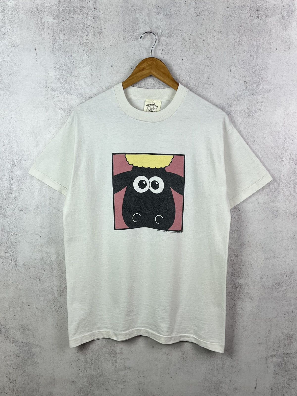 Vintage Vintage 1989 Wallace and Gromit Shaun Sheep T-shirt Rare Tee Size US L / EU 52-54 / 3 - 1 Thumbnail