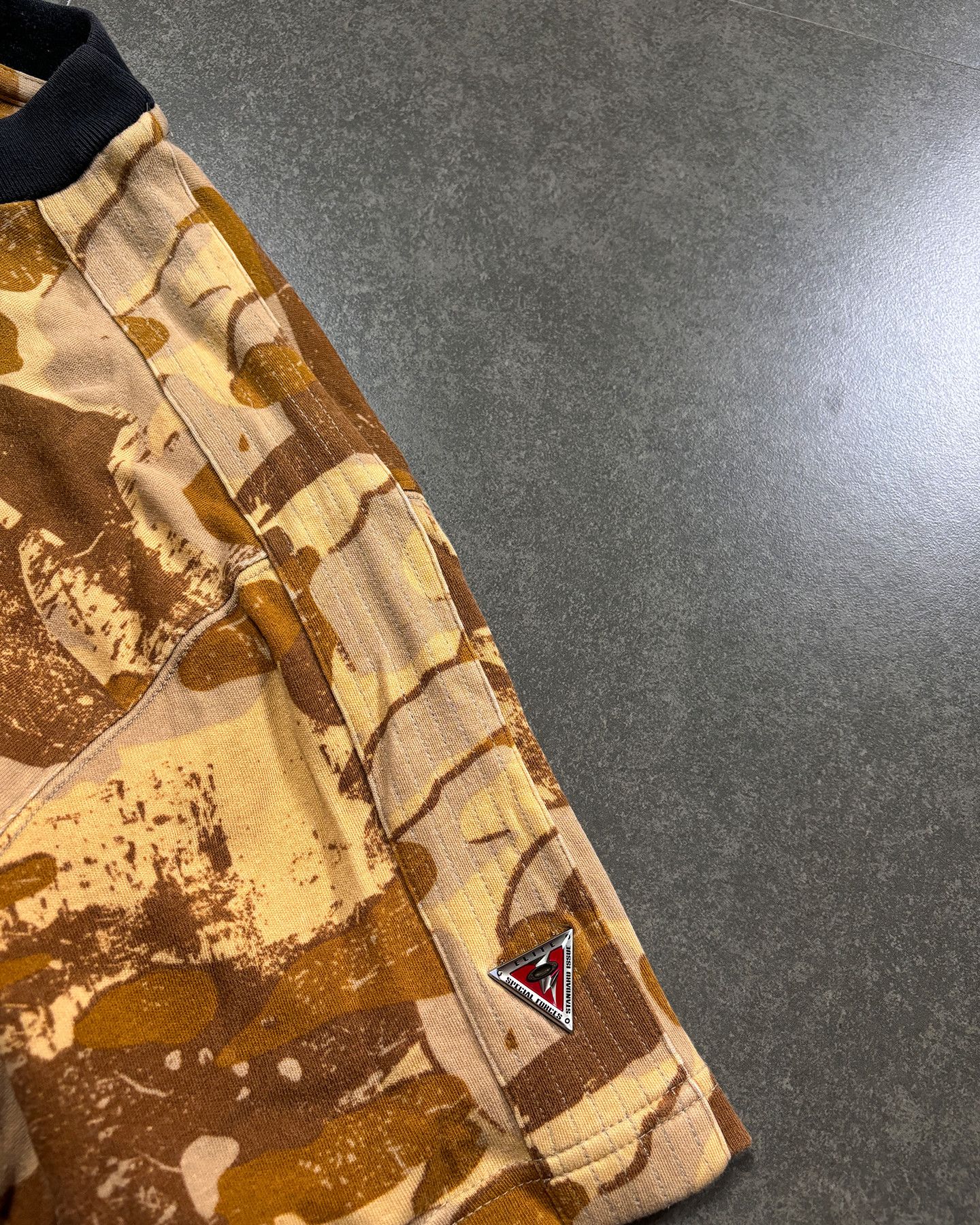 Oakley 00s Oakley Elite Special Forces Desert Camo Size US L / EU 52-54 / 3 - 6 Thumbnail