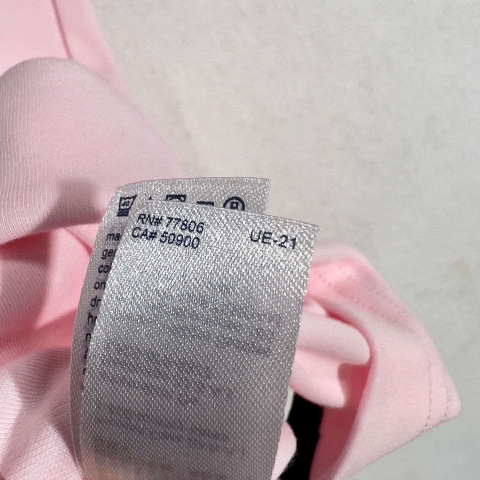 Tommy Hilfiger Tommy Hilfiger Henley Polo Shirt XL Custom Fit Pink Cotton Size US XL / EU 56 / 4 - 10 Thumbnail