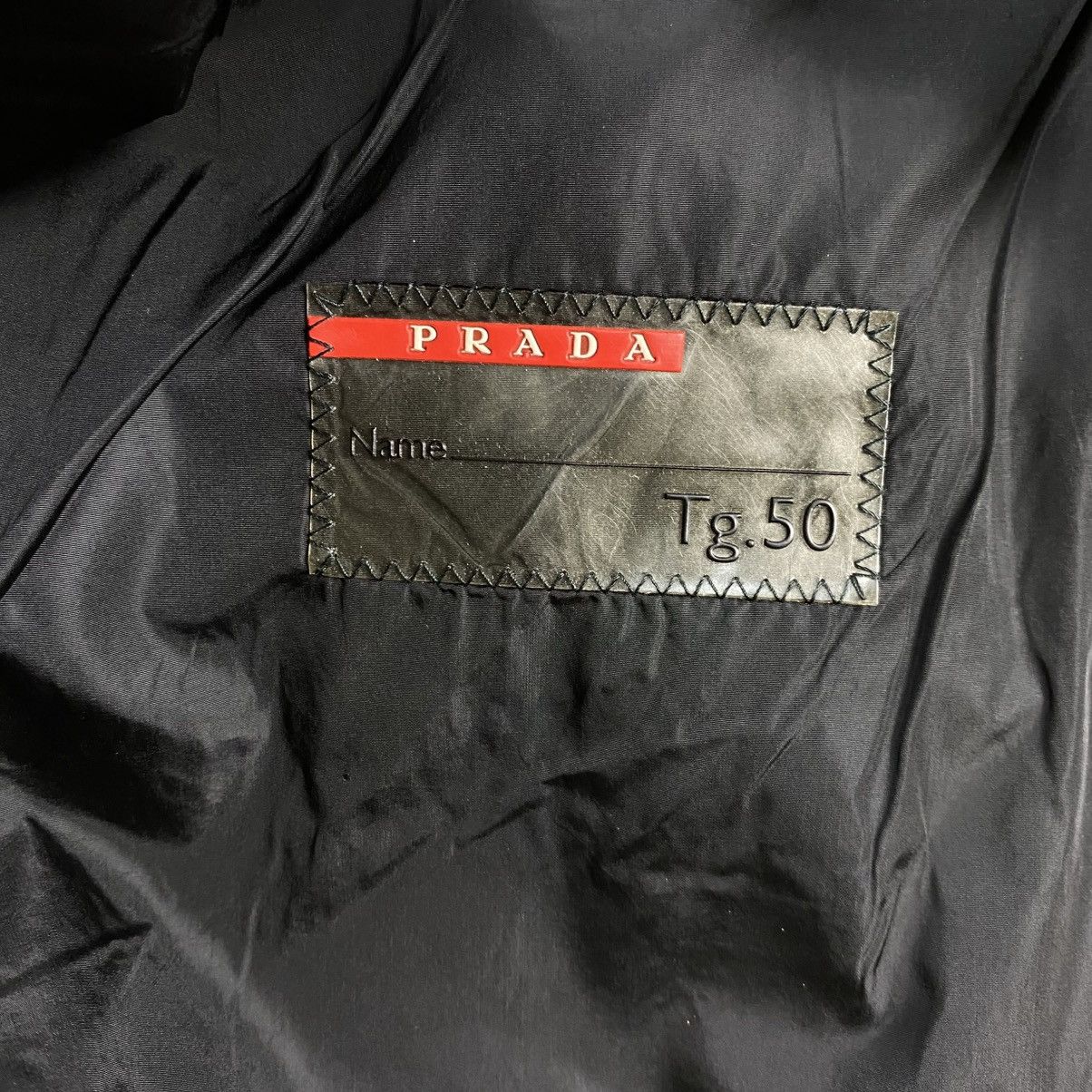 Prada Prada hooded packable vest Size US M / EU 48-50 / 2 - 15 Thumbnail