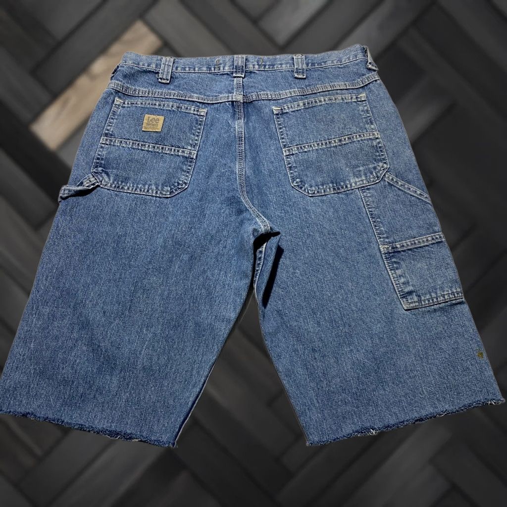 Lee Lee Dungarees Carpenter Denim Shorts Mens 34 Blue Medium Wash Raw Hem Jorts Y2K Size US 34 / EU 50 - 1 Thumbnail