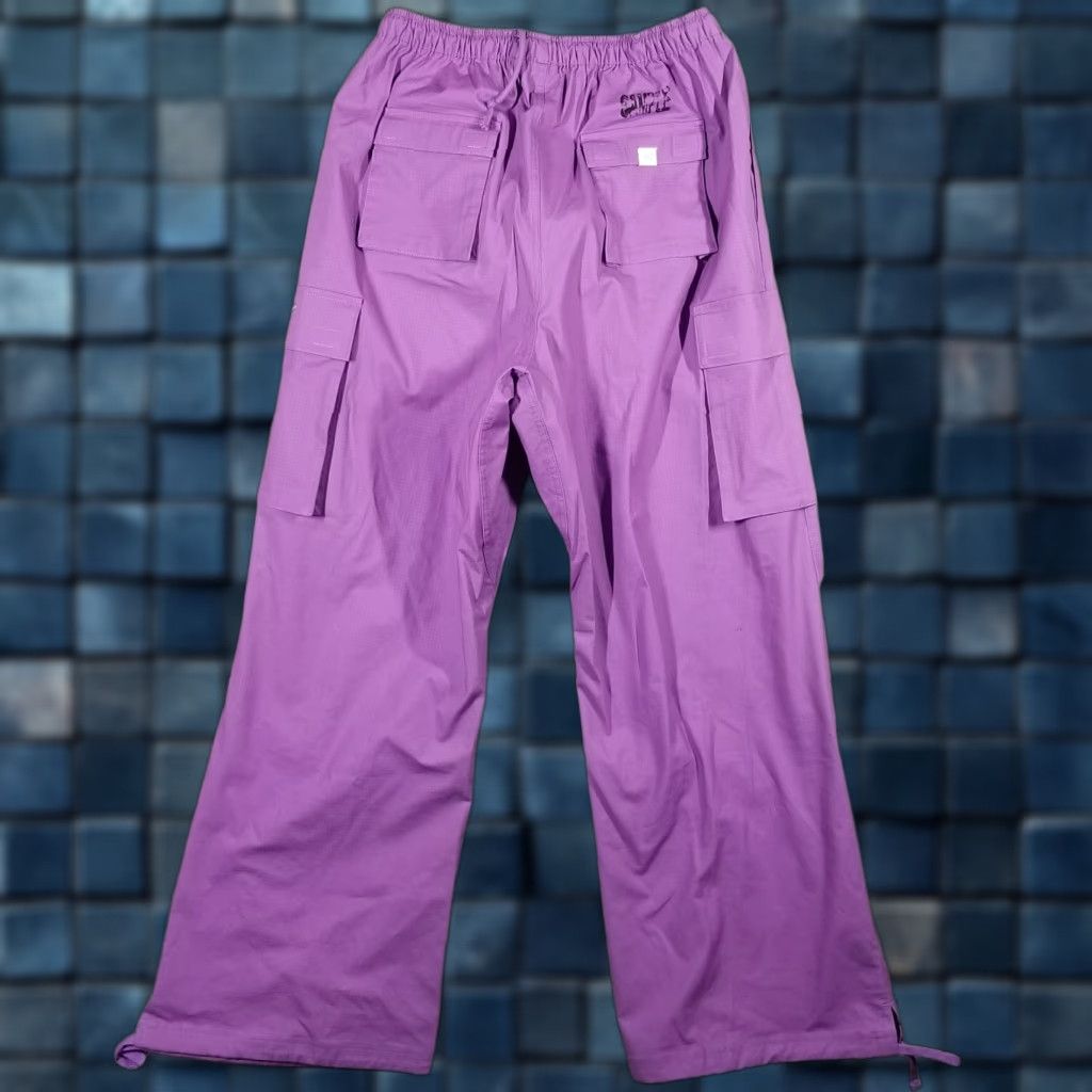 Nike Nike Cargo Pants 30X30 Purple Unisex Adults Regular Wide-Leg Cargo Style 90s Hip Hop Color Sample FV7520-521 Size US 30 / EU 46 - 1 Thumbnail