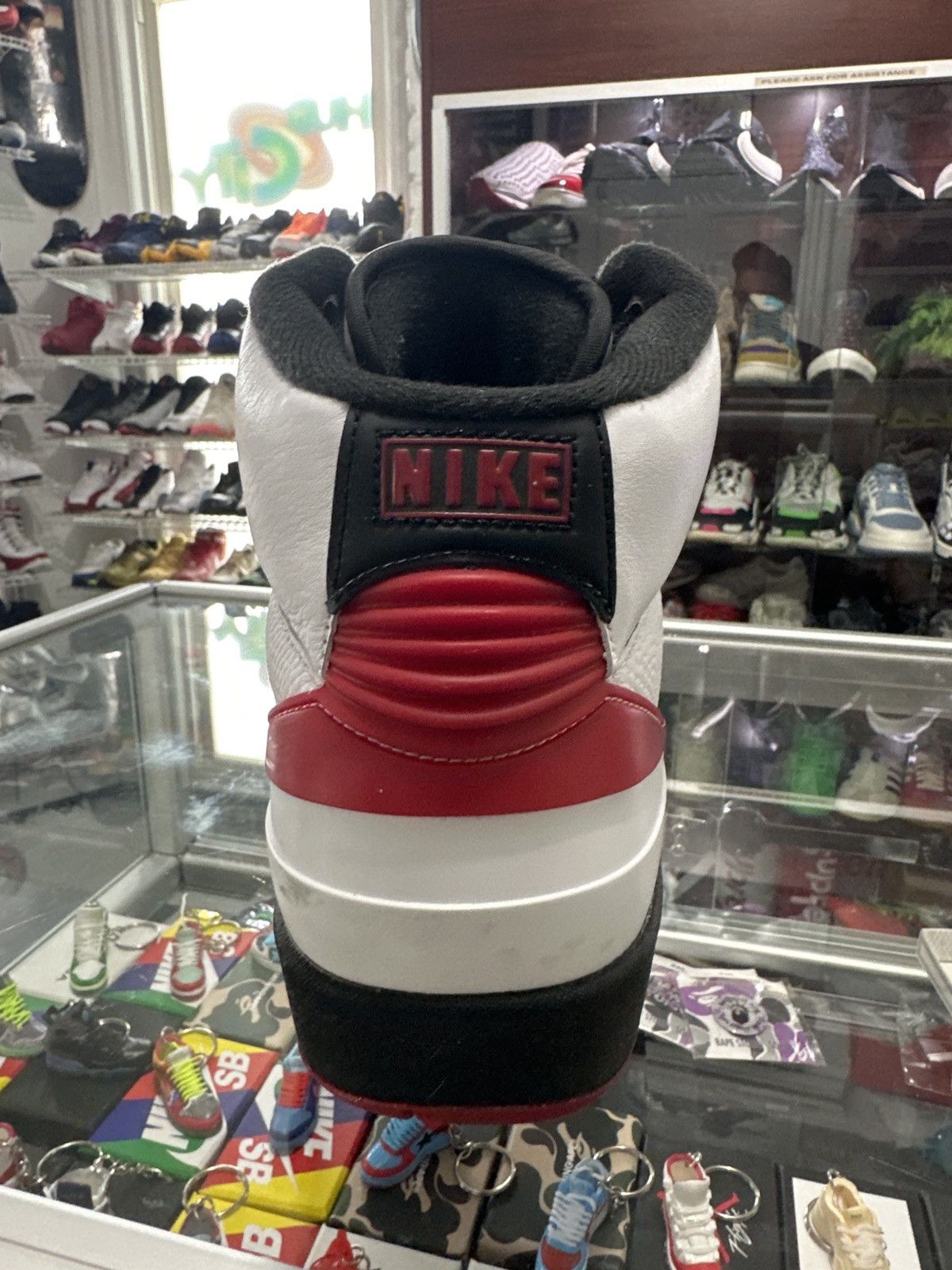 Jordan Brand Jordan 2 ‘Chicago’ Size US 9 / EU 42 - 4 Thumbnail