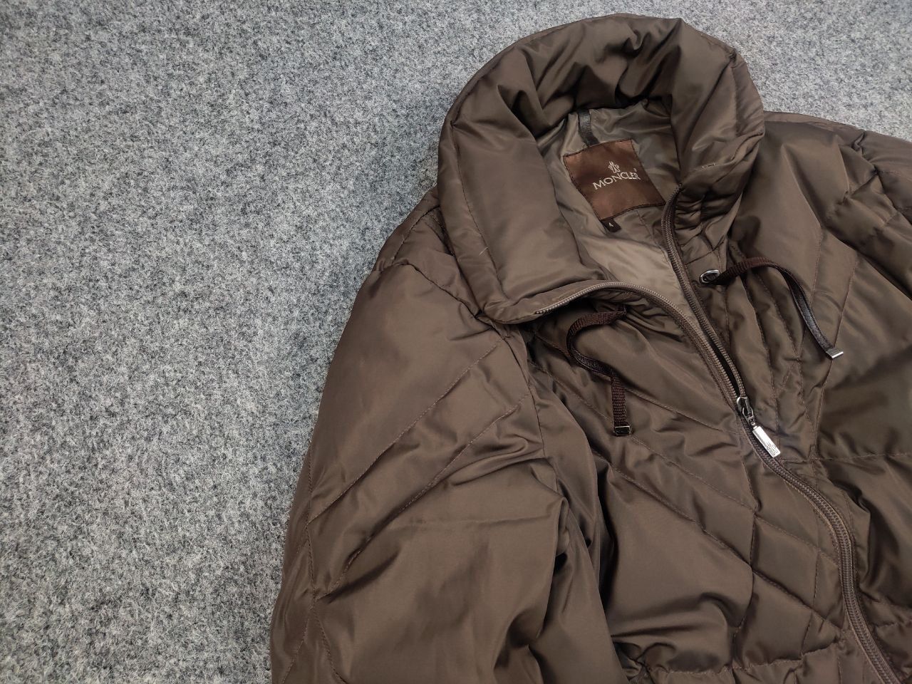 Moncler Vintage Moncler Down Puffer quality Brown Women's Jacket Size L / US 10 / IT 46 - 7 Thumbnail