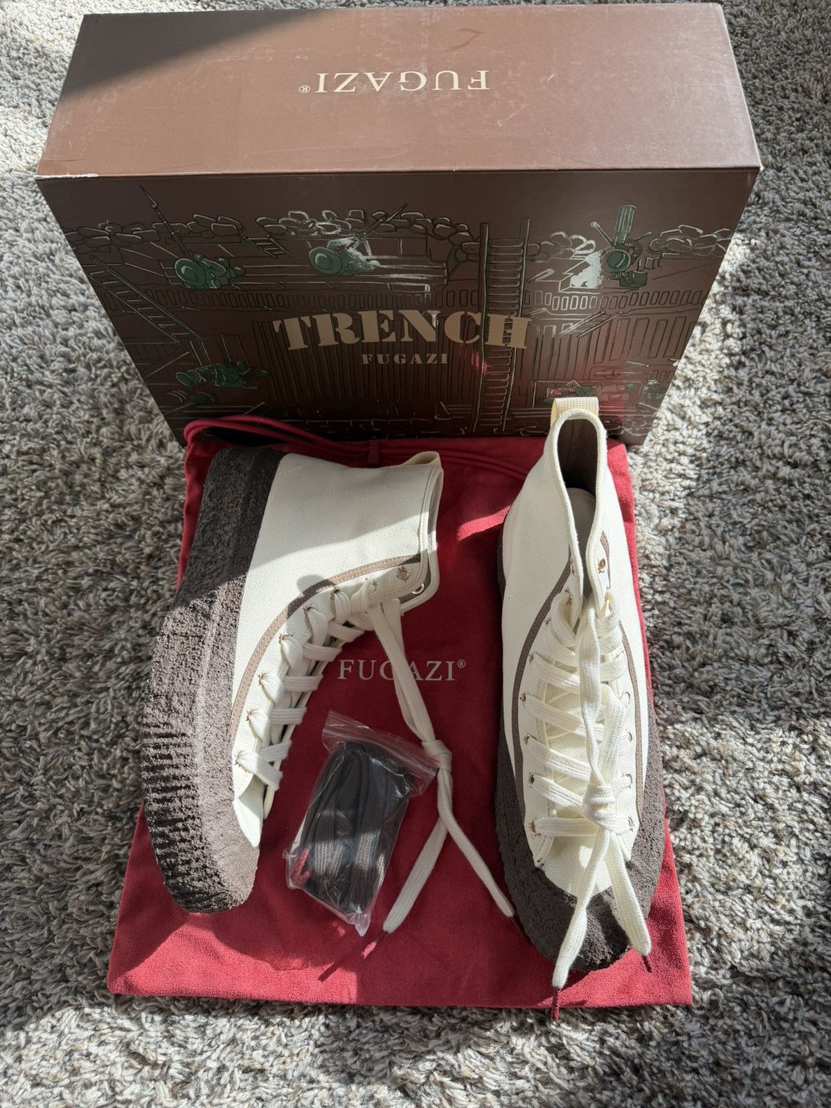 Fugazi Trench High Top Size US 11 / EU 44 - 3 Thumbnail