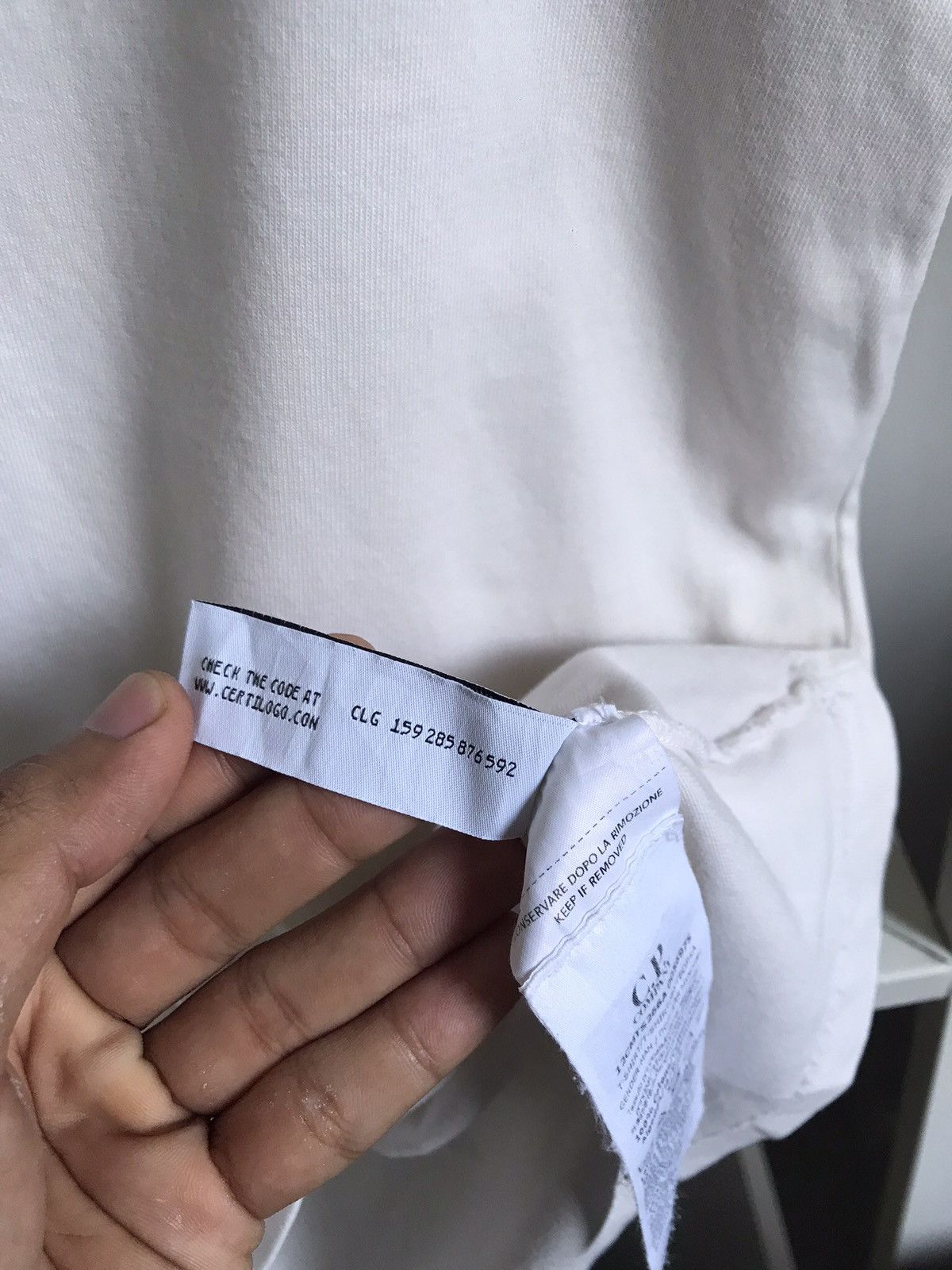 C.P. Company STEAL🔥 OFFER NOW for CP Company Resist Dyed Shirt Size US M / EU 48-50 / 2 - 13 Thumbnail