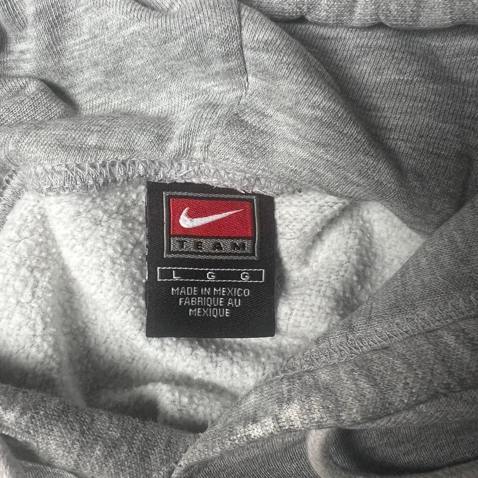 Nike nike centerswoosh hoodie University of Iowa vintage Size US L / EU 52-54 / 3 - 4 Thumbnail