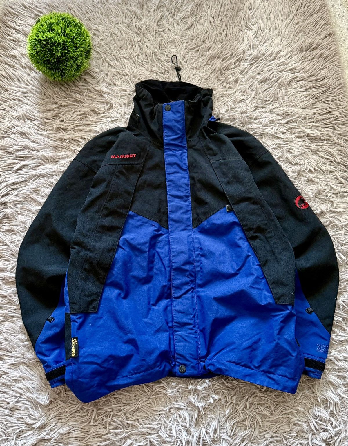 Mammut 00s Mammut Extreme Windbreaker Light Jacket Gore-Tex XCR Size US S / EU 44-46 / 1 - 4 Thumbnail