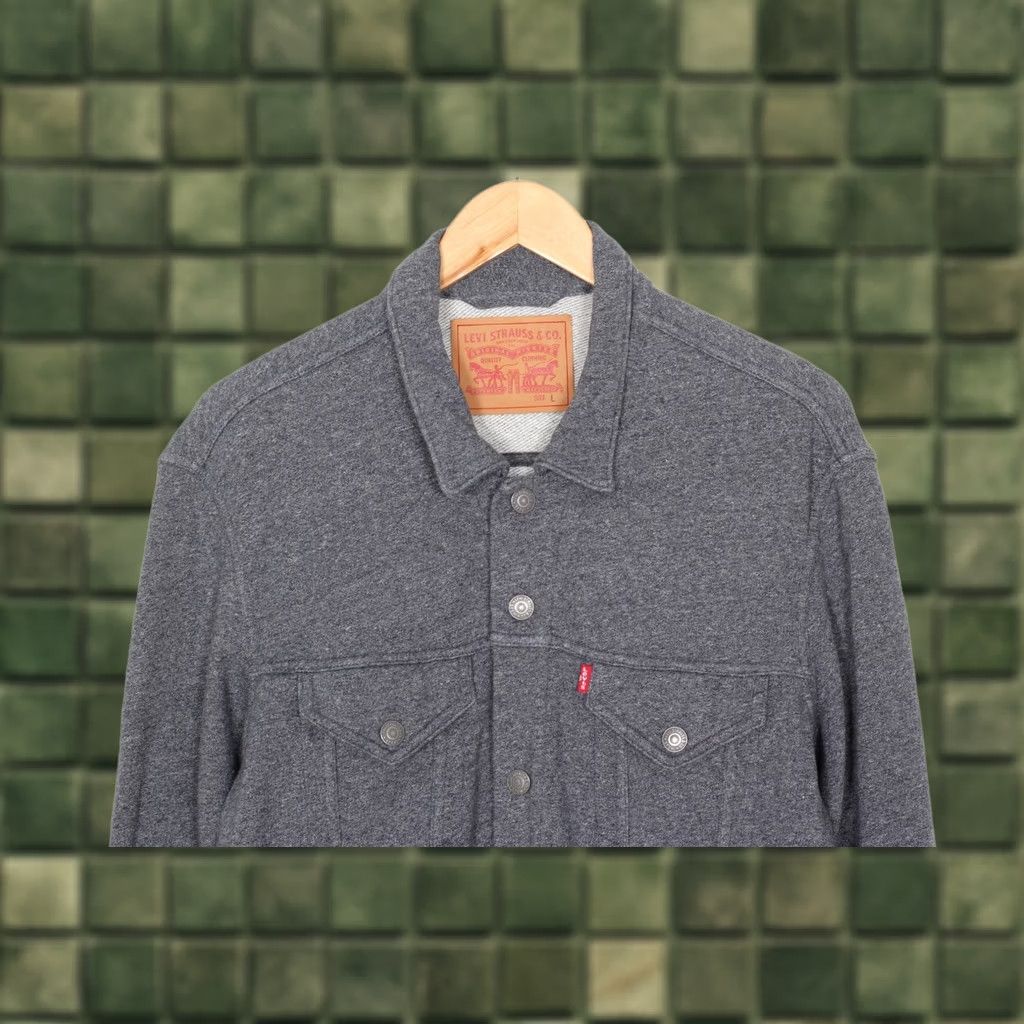 Levi's VINTAGE LEVI’S Trucker Jacket Men L Grey MJ5508 Size US L / EU 52-54 / 3 - 1 Thumbnail