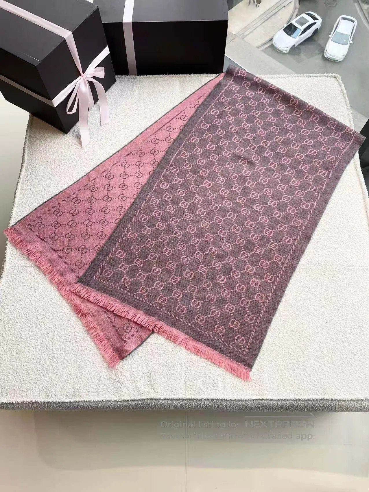 Gucci Guicci The old flower is full of tassel scarves| Size ONE SIZE - 1 Thumbnail