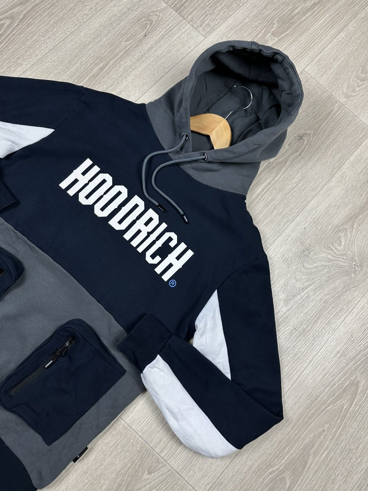 Hoodrich Hoodrich London Multi Pocket Big Logo Hoodie Drill SK8 Size US S / EU 44-46 / 1 - 2 Thumbnail
