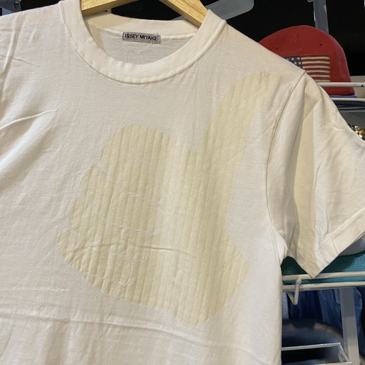 Issey Miyake Vintage Issey Miyake Thumbs Up T-Shirt - S White Good Size US S / EU 44-46 / 1 - 5 Thumbnail