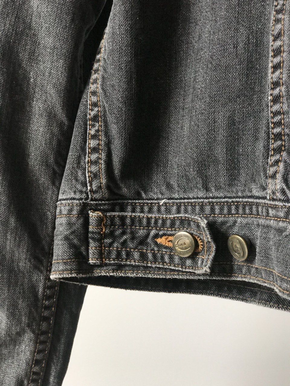 Just Cavalli Just Cavalli Black Washed Denim Jacket Distressed Design Size US XXL / EU 58 / 5 - 5 Thumbnail