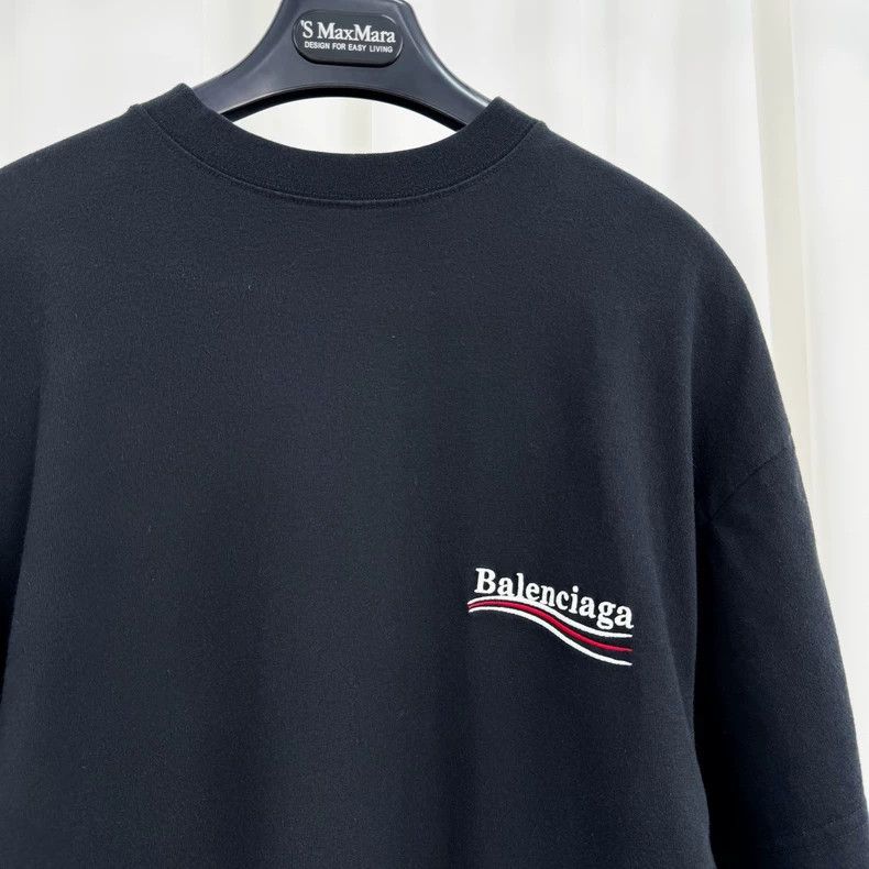 Balenciaga Balenciaga Embroidered Coke Fake Two Piece Long Sleeve Size US S / EU 44-46 / 1 - 3 Thumbnail