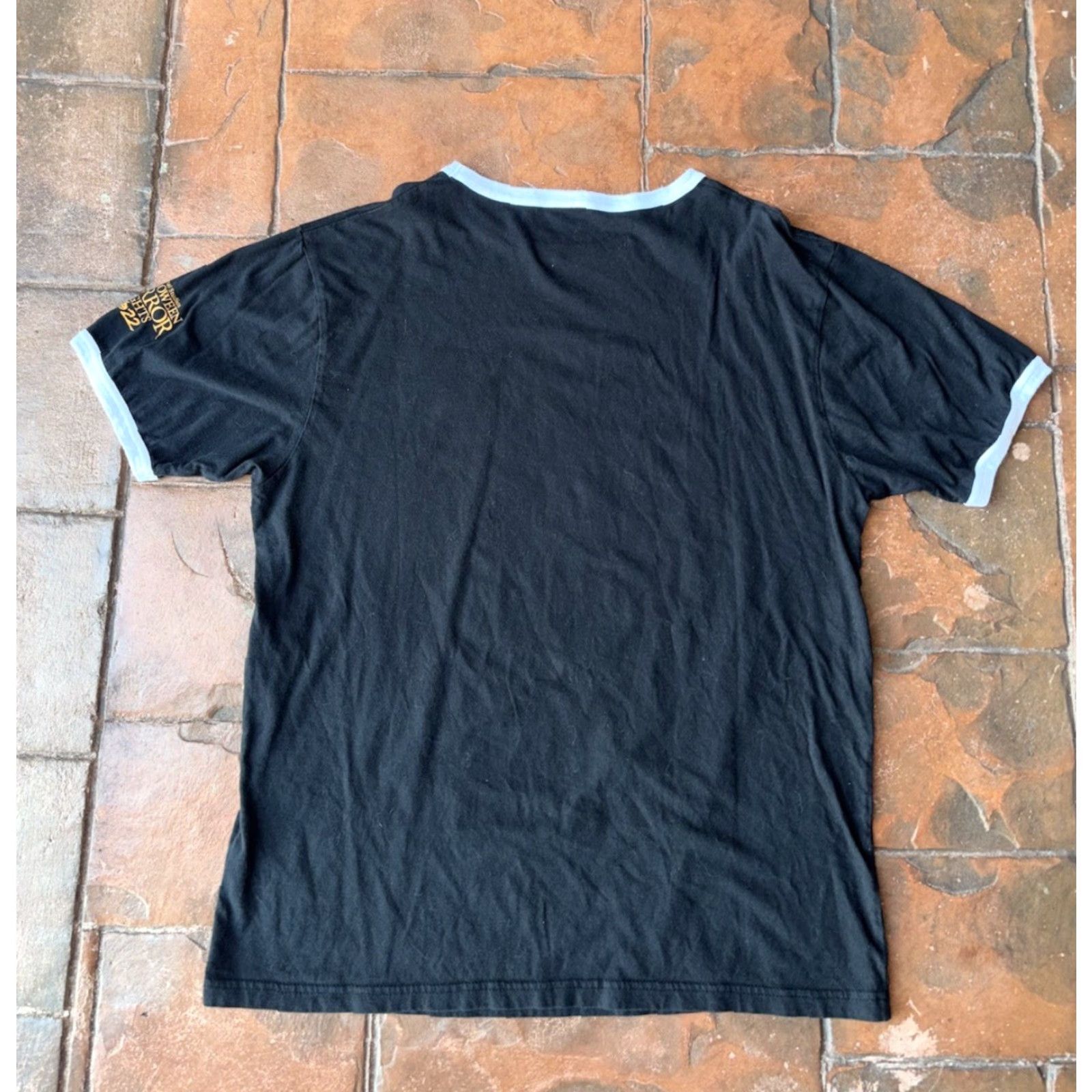 Vintage VINTAGE Universal Studios Halloween Horror Nights Michael Myers Ringer T-Shirt Large Size US L / EU 52-54 / 3 - 3 Thumbnail