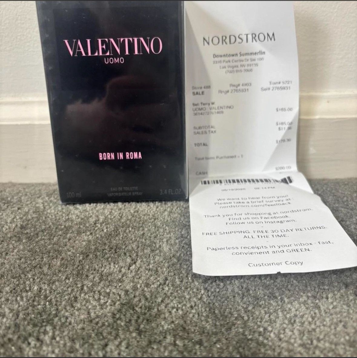 Valentino 🔥Uomo Born in Roma Extradose scent🔥 #valentino #borninroma Size ONE SIZE - 5 Thumbnail