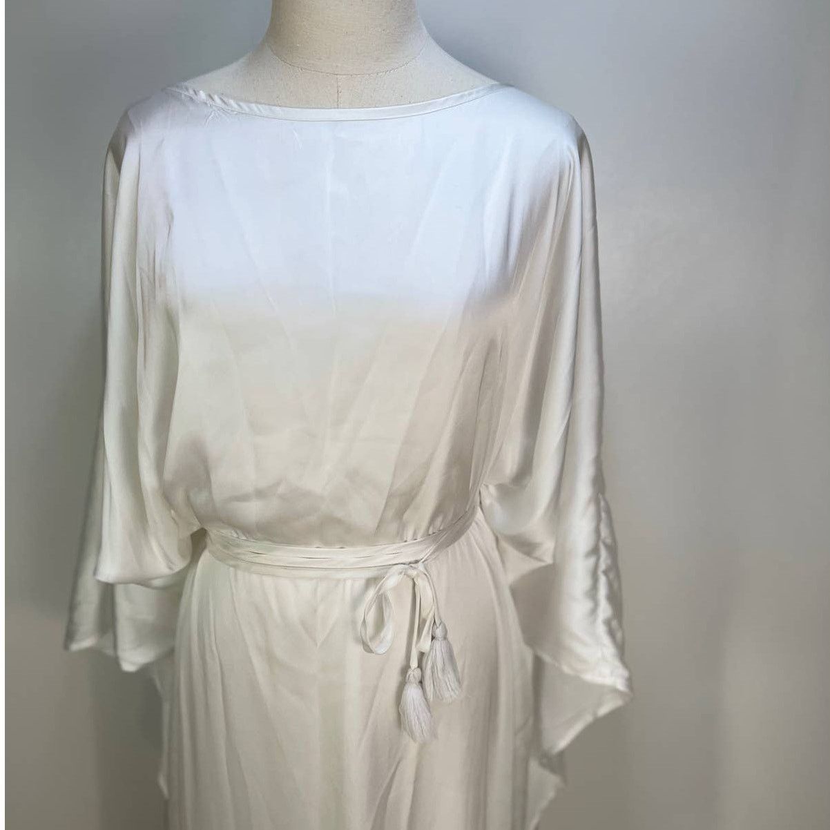 Anthropologie Anthropologie Erika Peña Cape Dress White Maxi Gown Size XL / US 12-14 / IT 48-50 - 6 Thumbnail