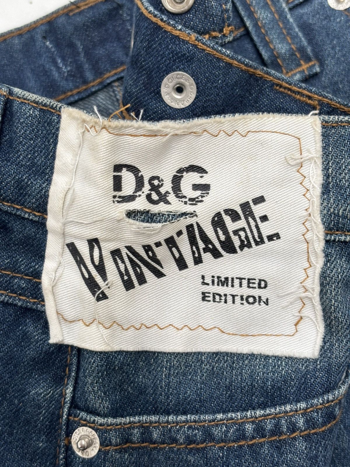 Dolce & Gabbana Y2K Gold Sequin Mini Skirt Size 27" / US 4 / IT 40 - 4 Thumbnail