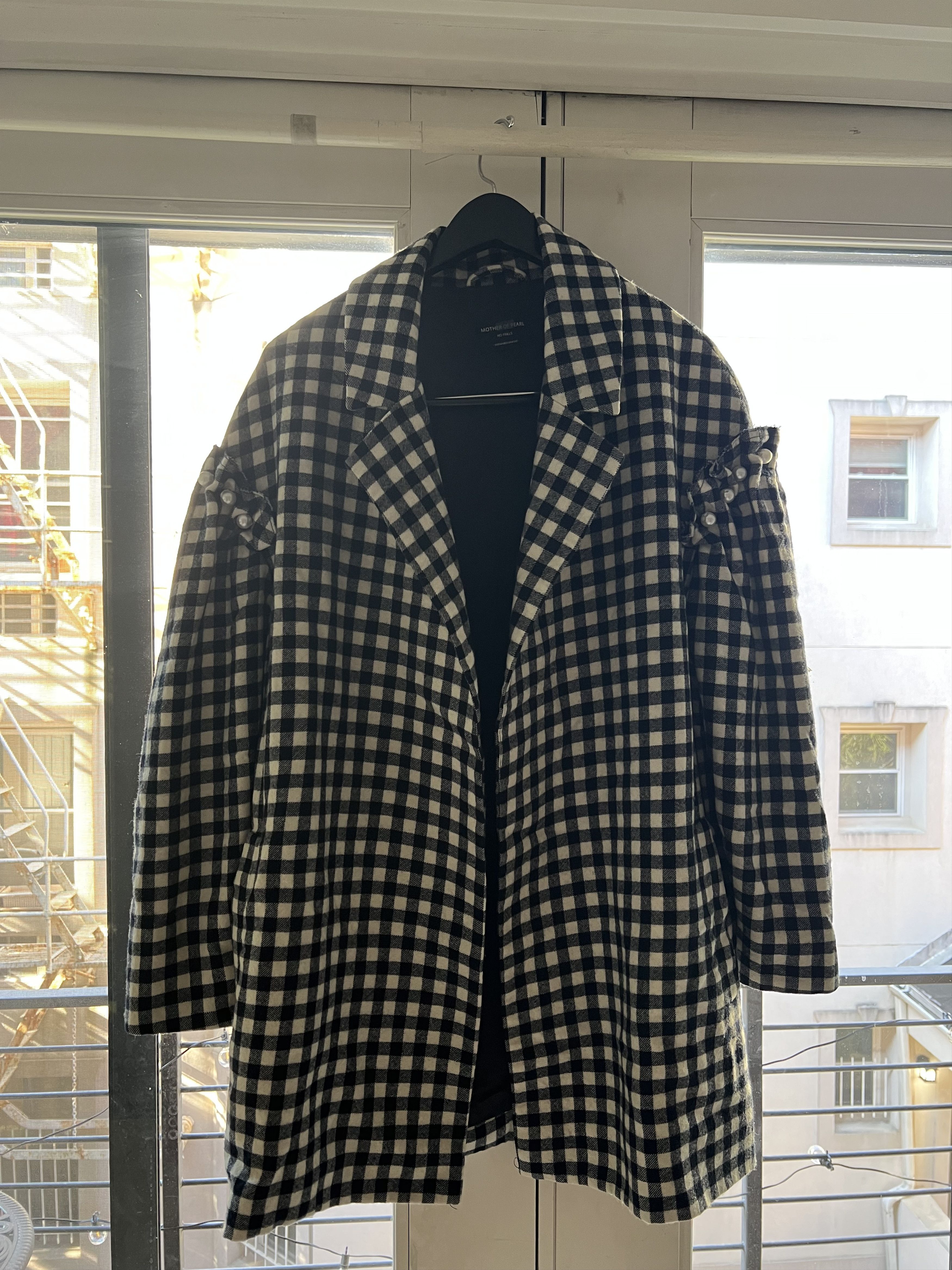 Other Mother of Pearl Jacket—No Frills Collection—Retail @ $1,050 Size L / US 10 / IT 46 - 4 Thumbnail
