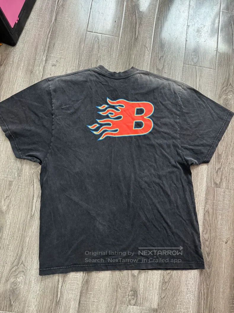 Balenciaga Balenciaga Distressed Flame Short Sleeve Size US XXS / EU 40 - 2 Thumbnail
