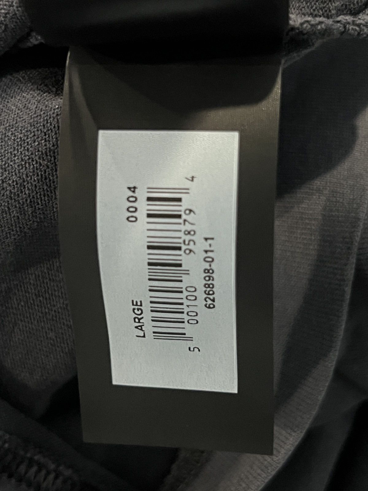 Balenciaga Poetic Black Yeezy Gap Tee Size US L / EU 52-54 / 3 - 7 Thumbnail