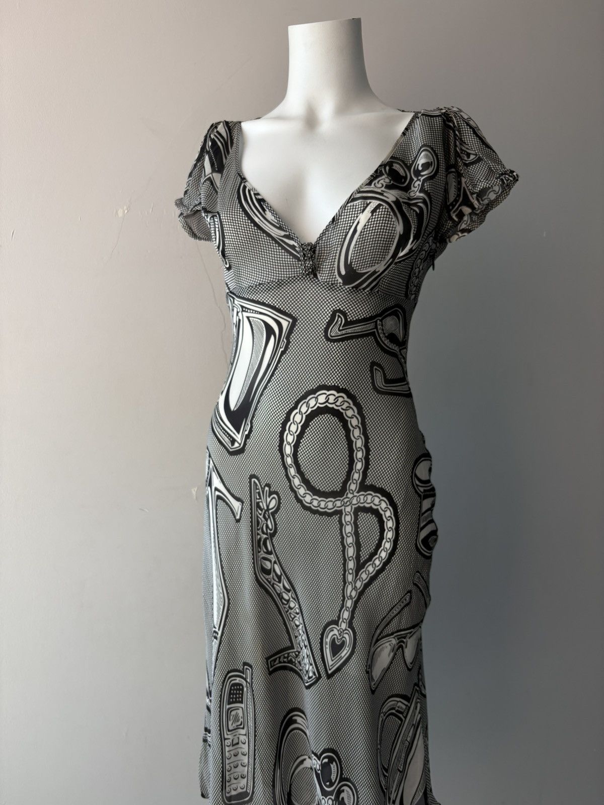Moschino Moschino silk dress Size M / US 6-8 / IT 42-44 - 14 Thumbnail