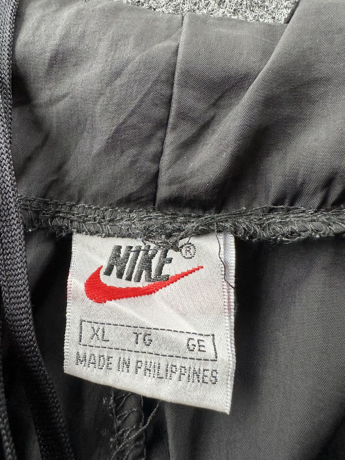 Vintage Vintage 90s Nike Nylon Track Pant D258 Size US 30 / EU 46 - 9 Thumbnail