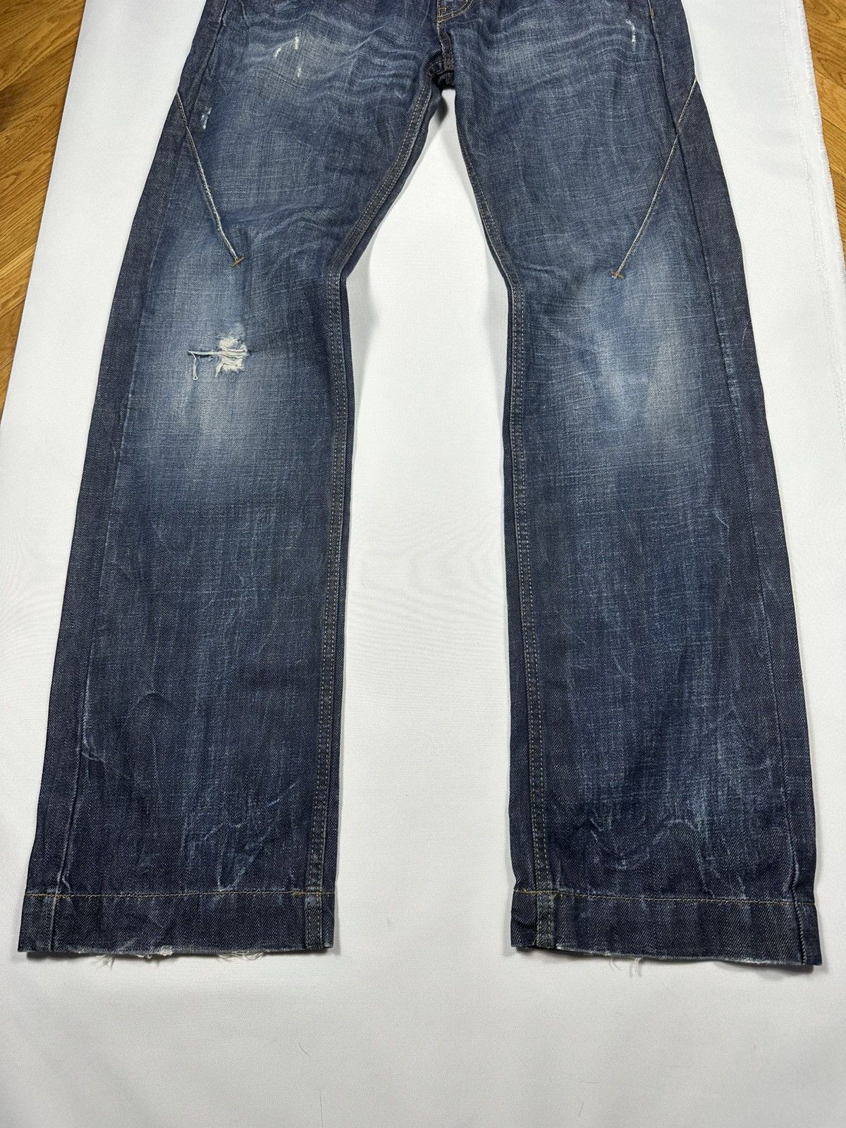 Moschino Moschino Denims Jeans Pants Denim Vintage Logo Distressed Size US 34 / EU 50 - 5 Thumbnail