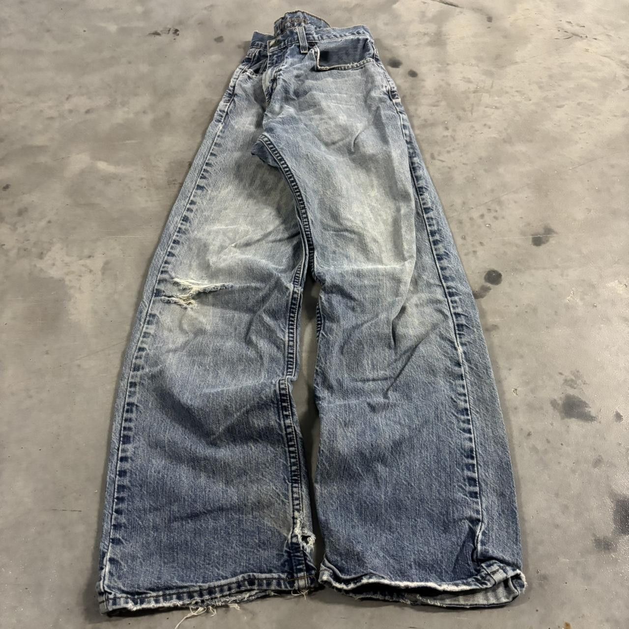 Vintage Crazy Vintage Y2K/2000s Grunge Faded Distressed Denim Jeans! 31x30 Size US 31 - 3 Thumbnail