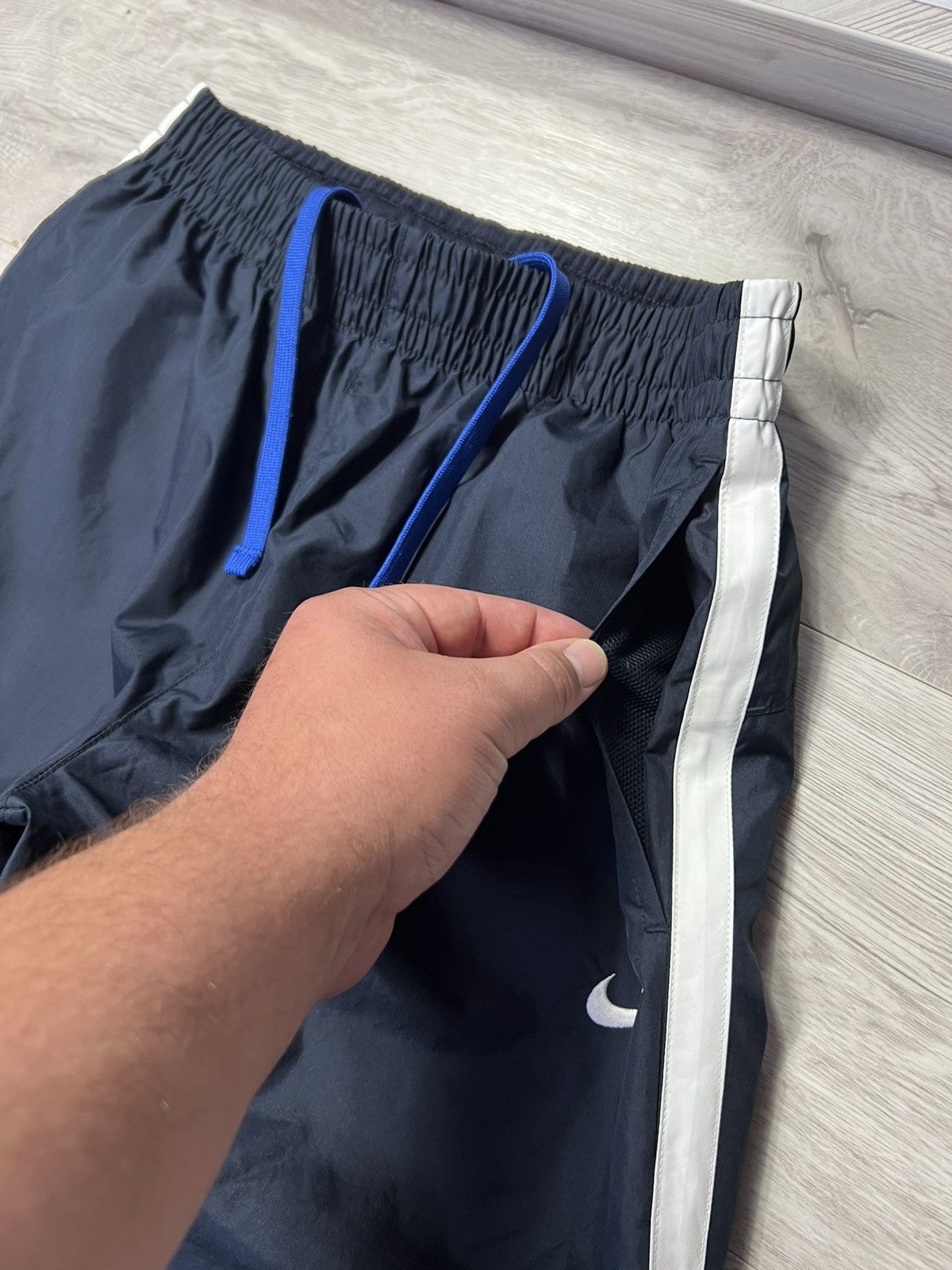 Nike Vintage Nike Nylon Track Pants Drill Joggers (Sweatpants) Size US 30 / EU 46 - 8 Thumbnail