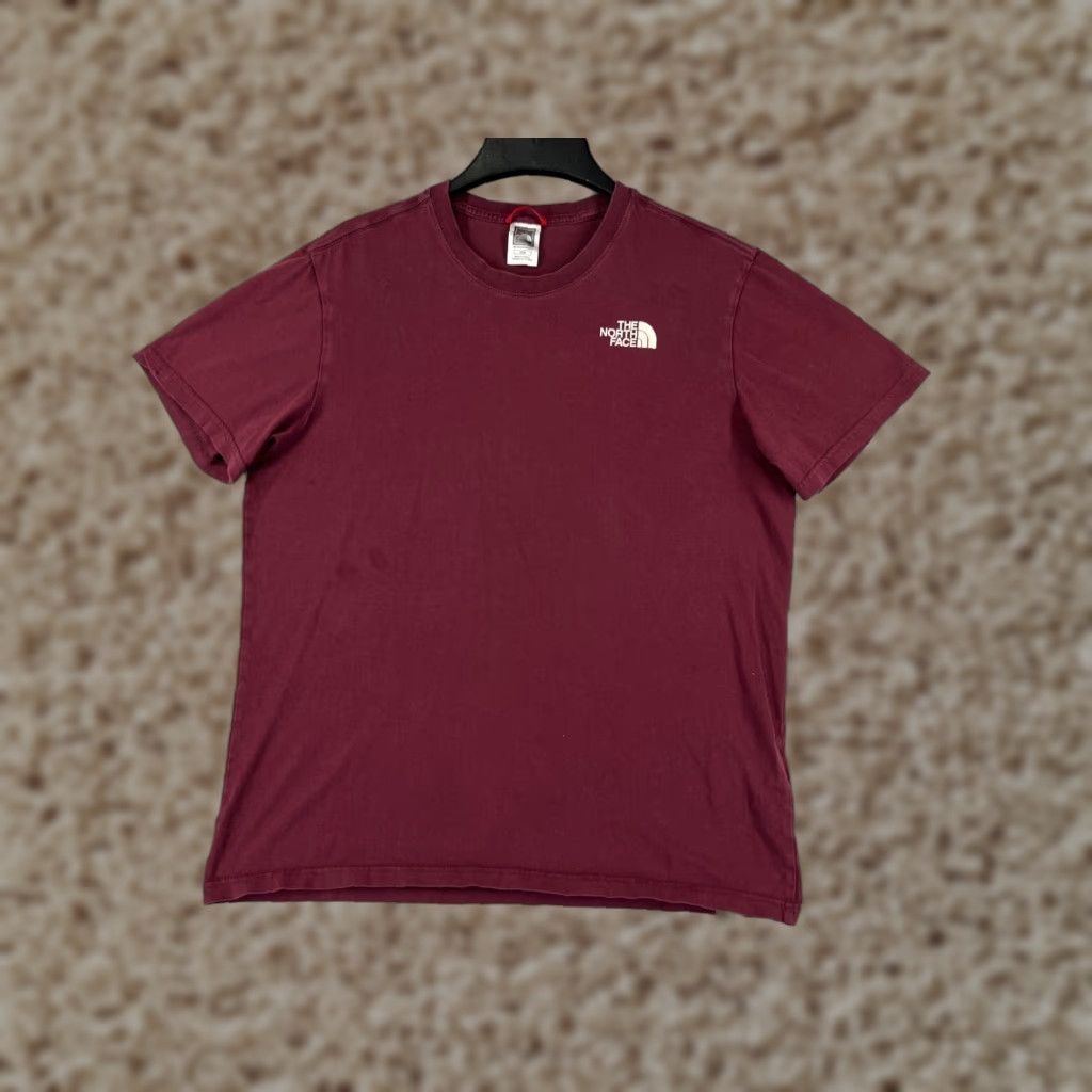 The North Face The North Face Shirt Men Medium Red Cotton Short Sleeve Crew Neck Outdoor Logo Size US M / EU 48-50 / 2 - 1 Thumbnail