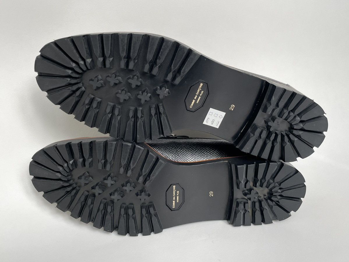 Comme des Garcons Commando Sole Textured Leather Loafers Size US 12 / EU 45 - 13 Thumbnail
