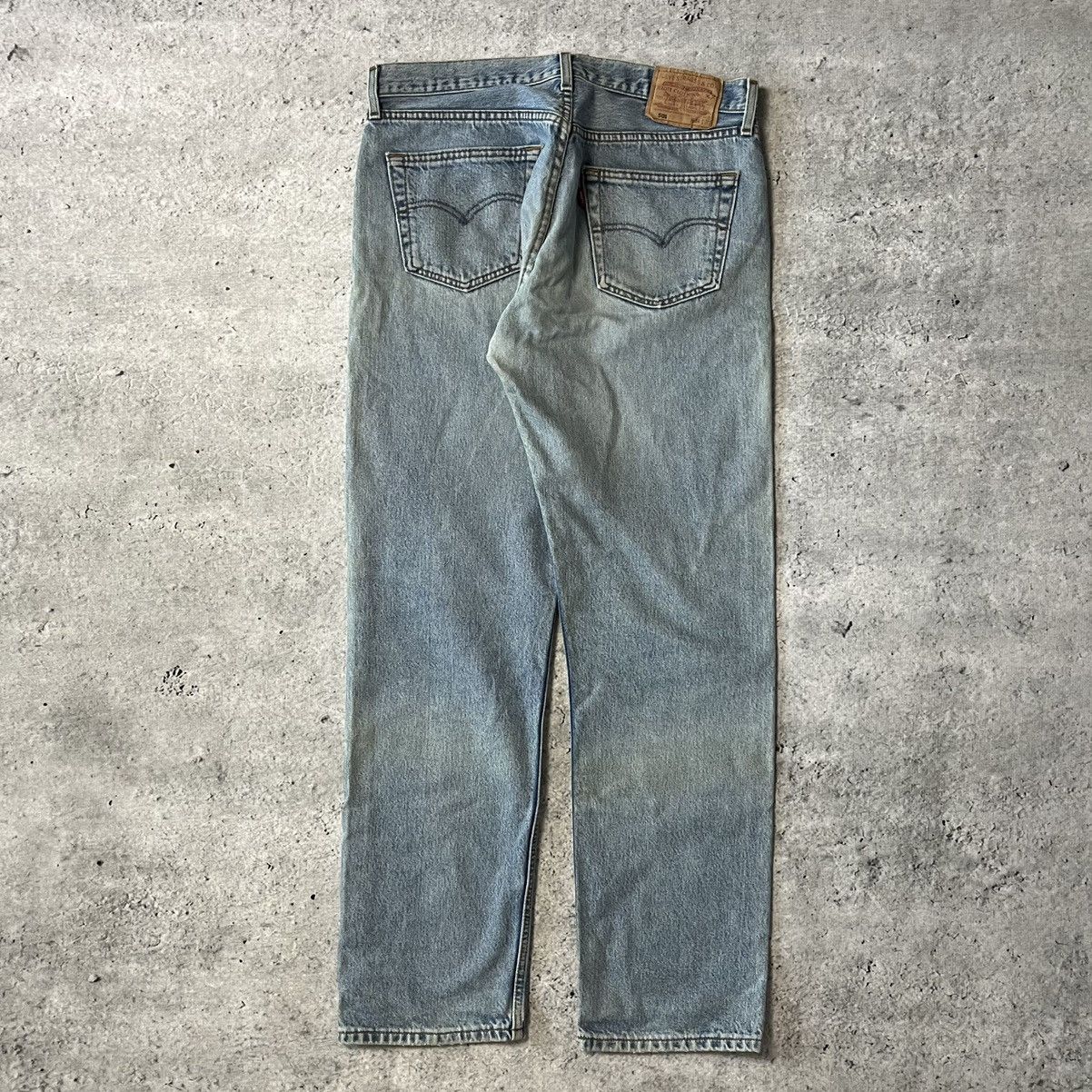 Levi's × Vintage Vintage Levis 34x32 washed baby blue 90s Size US 34 / EU 50 - 1 Thumbnail