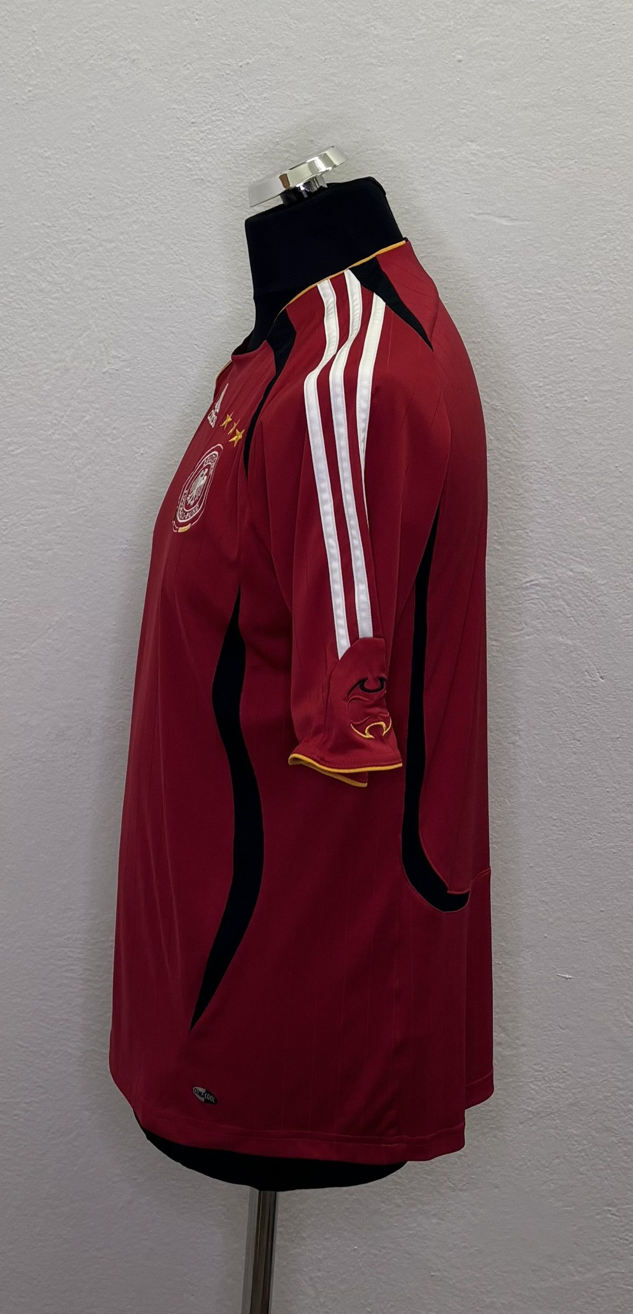 Adidas Germany 2006 Adidas Football Jersey Size M Size US M / EU 48-50 / 2 - 3 Thumbnail