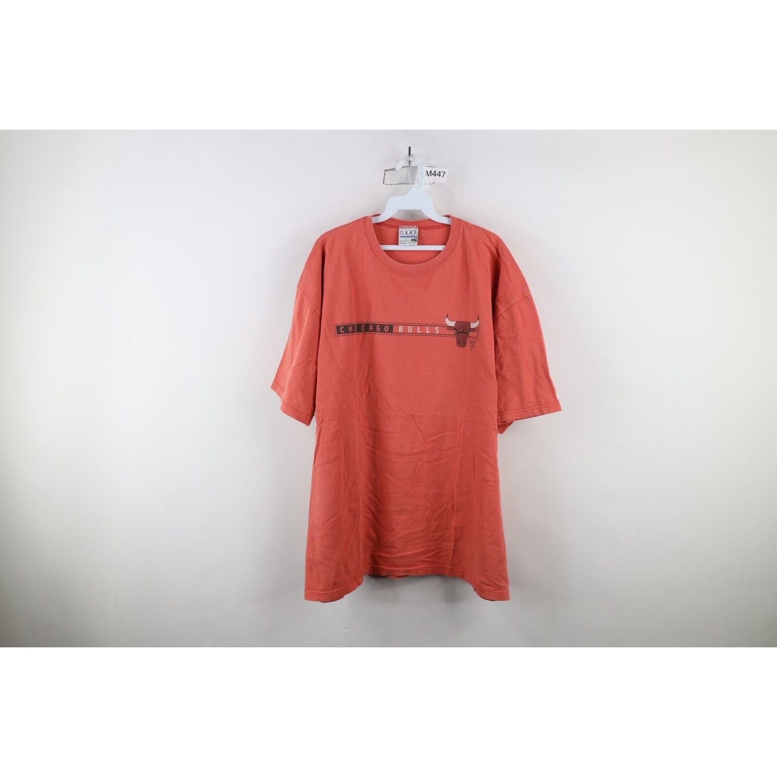 Vintage Vintage 90s Faded Spell Out Chicago Bulls Basketball T-Shirt Size US XXL / EU 58 / 5 - 1 Thumbnail