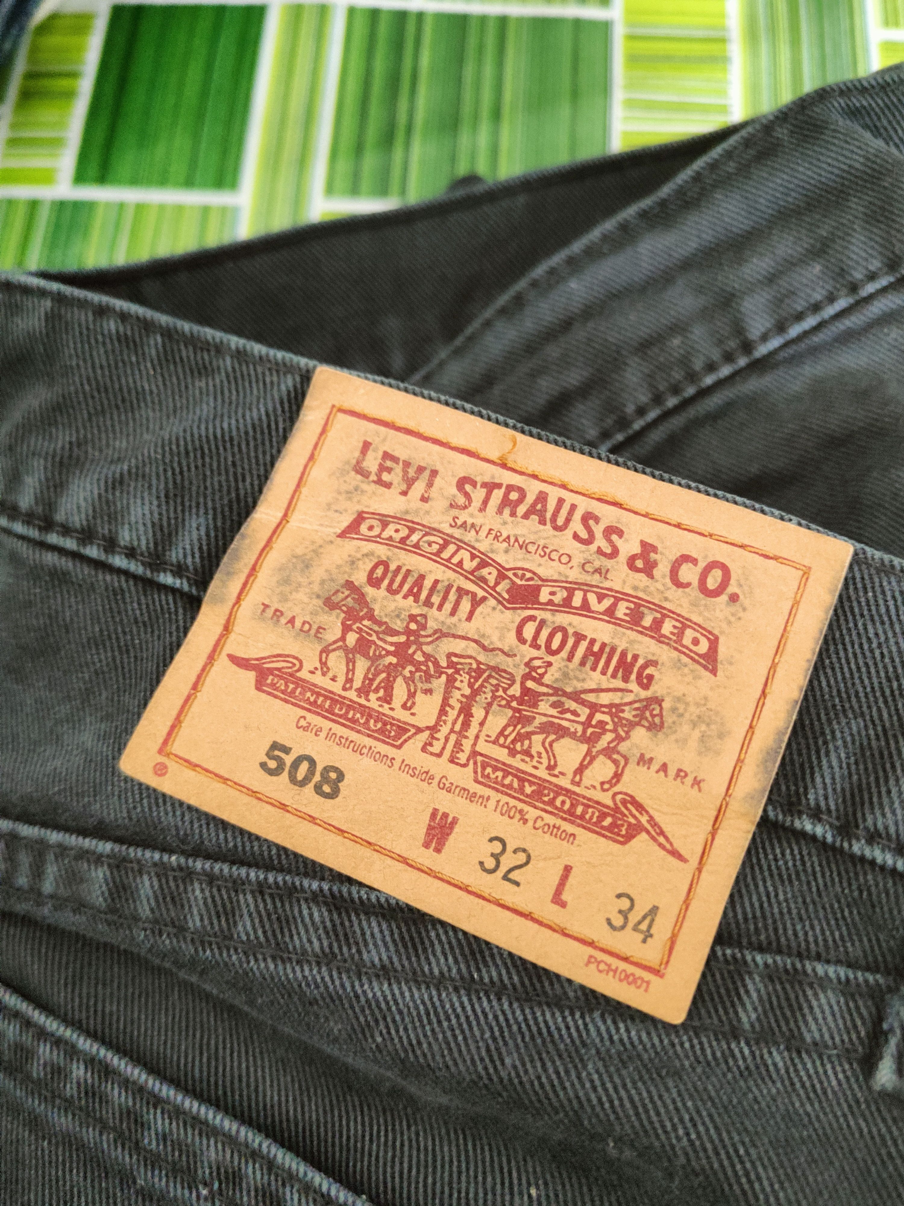 Levi's 508 Levi's Black Distressed Ripped Soft Jeans #S2811 Size US 31 - 14 Thumbnail