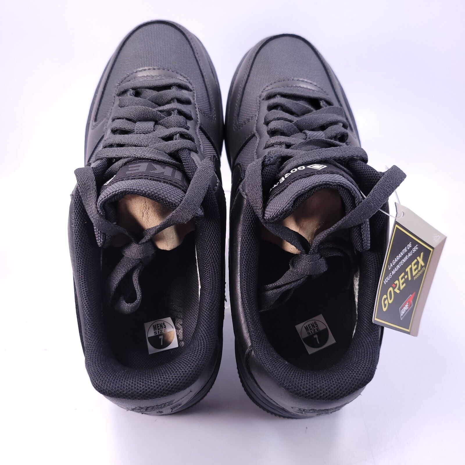 Nike Nike Air Force 1 GTX Shoe Mens Size 7 CT2858-001 Black Size US 7 / EU 40 - 4 Thumbnail