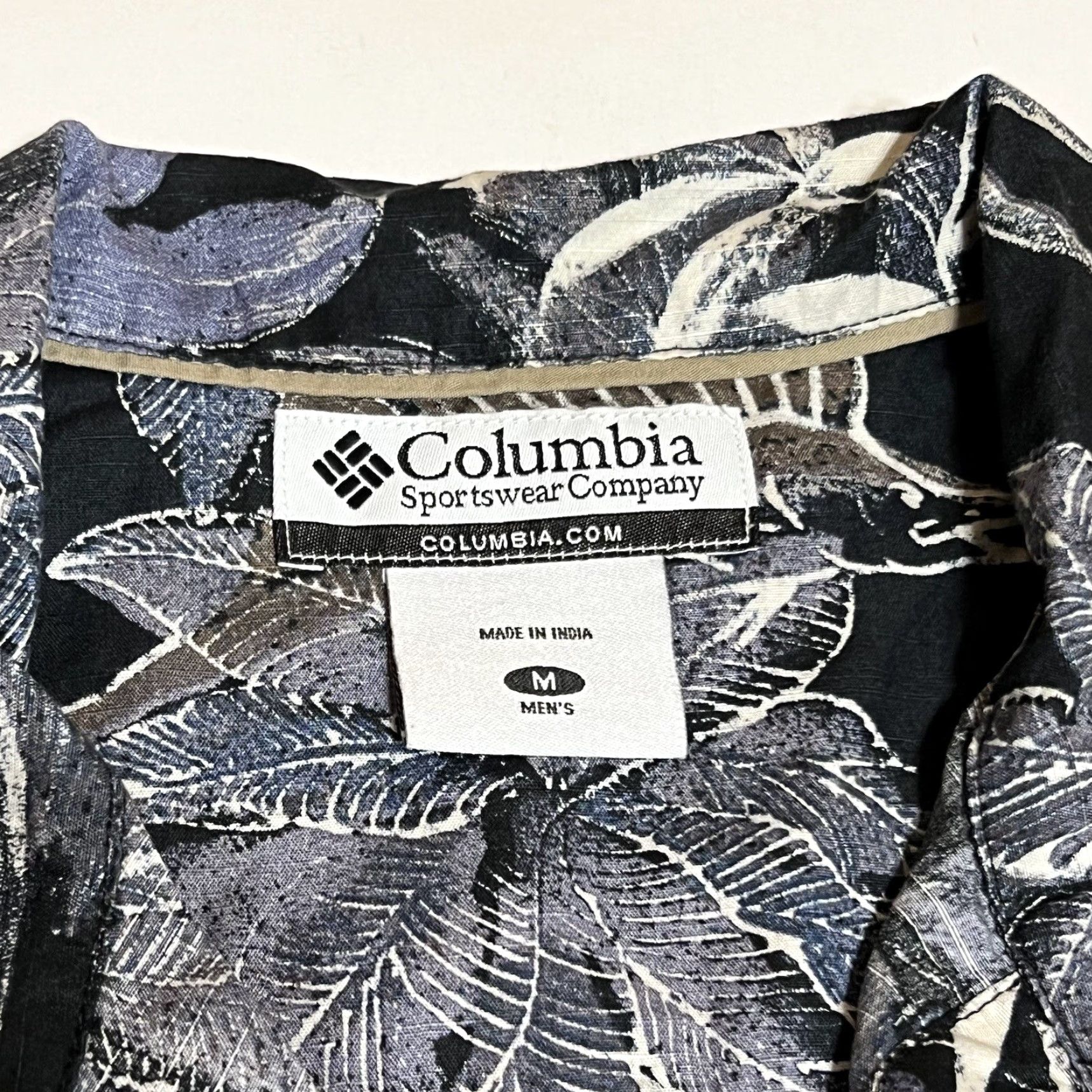 Gloverall Columbia Shirt Mens M Button Up Floral Fish Print Casual Size US M / EU 48-50 / 2 - 7 Thumbnail