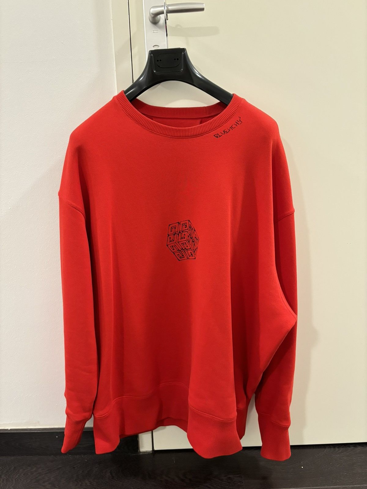 Givenchy Givenchy Emblem - been thru hell sweatshirt - M Size US M / EU 48-50 / 2 - 1 Thumbnail