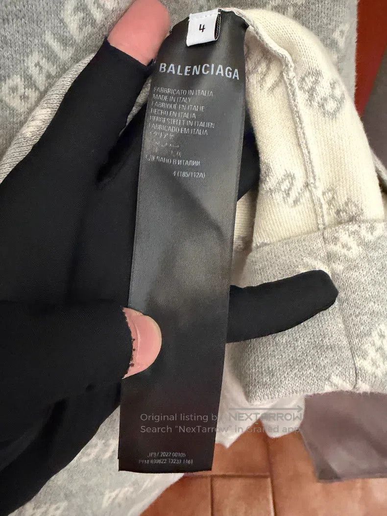 Balenciaga Balenciaga Grey Full Print Logo Long Sleeve Knit Cardigan Size US L / EU 52-54 / 3 - 4 Thumbnail
